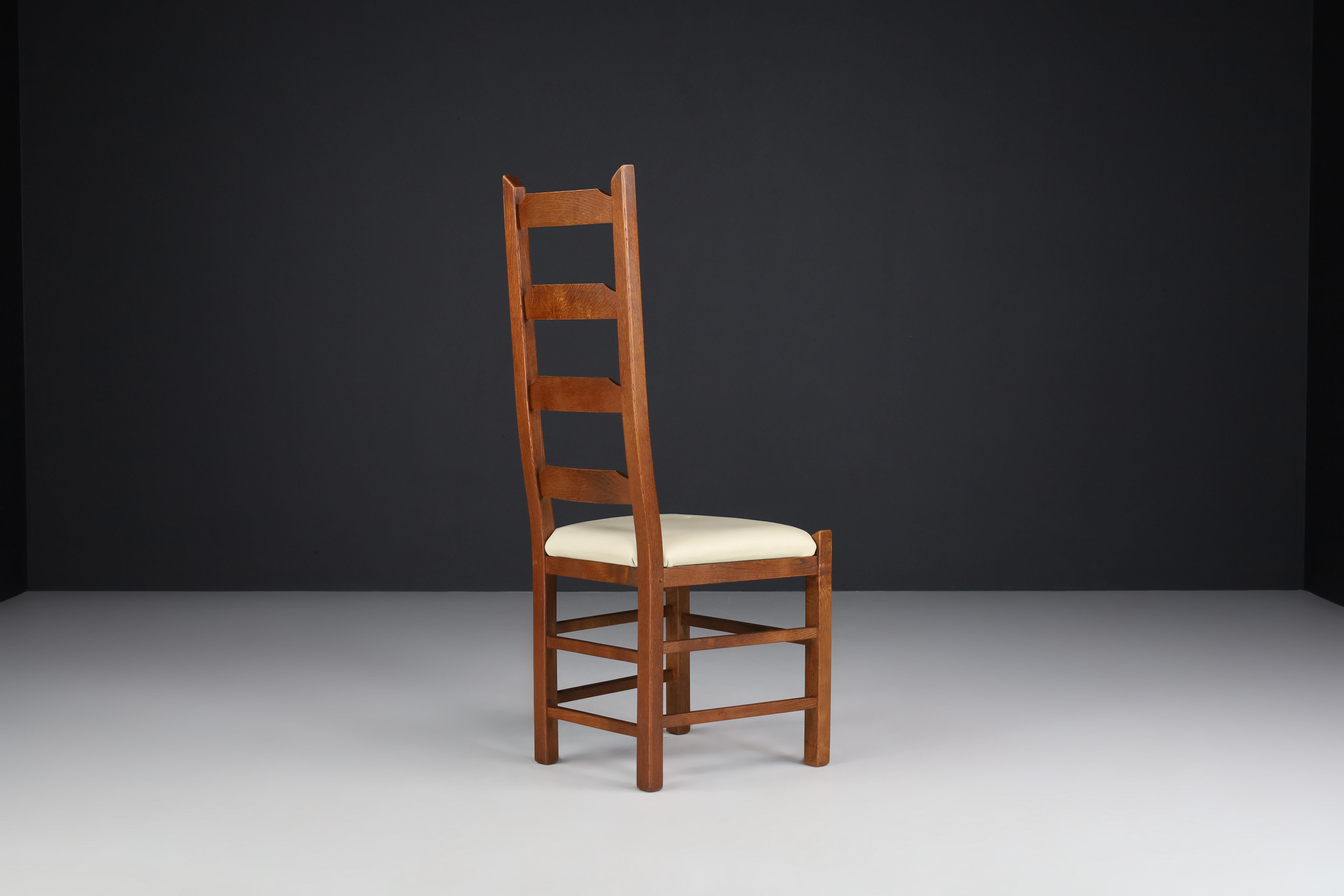 Ladder Back Chairs Crafted in Oak and Leather Seats, France, 1950s In Good Condition For Sale In Almelo, NL
