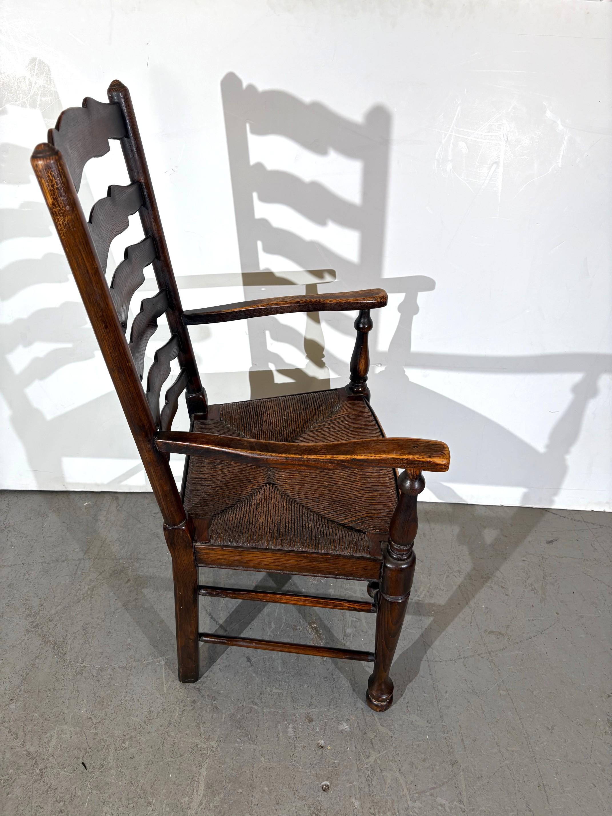 Set di 6 sedie con schienale a scaletta in vendita 2