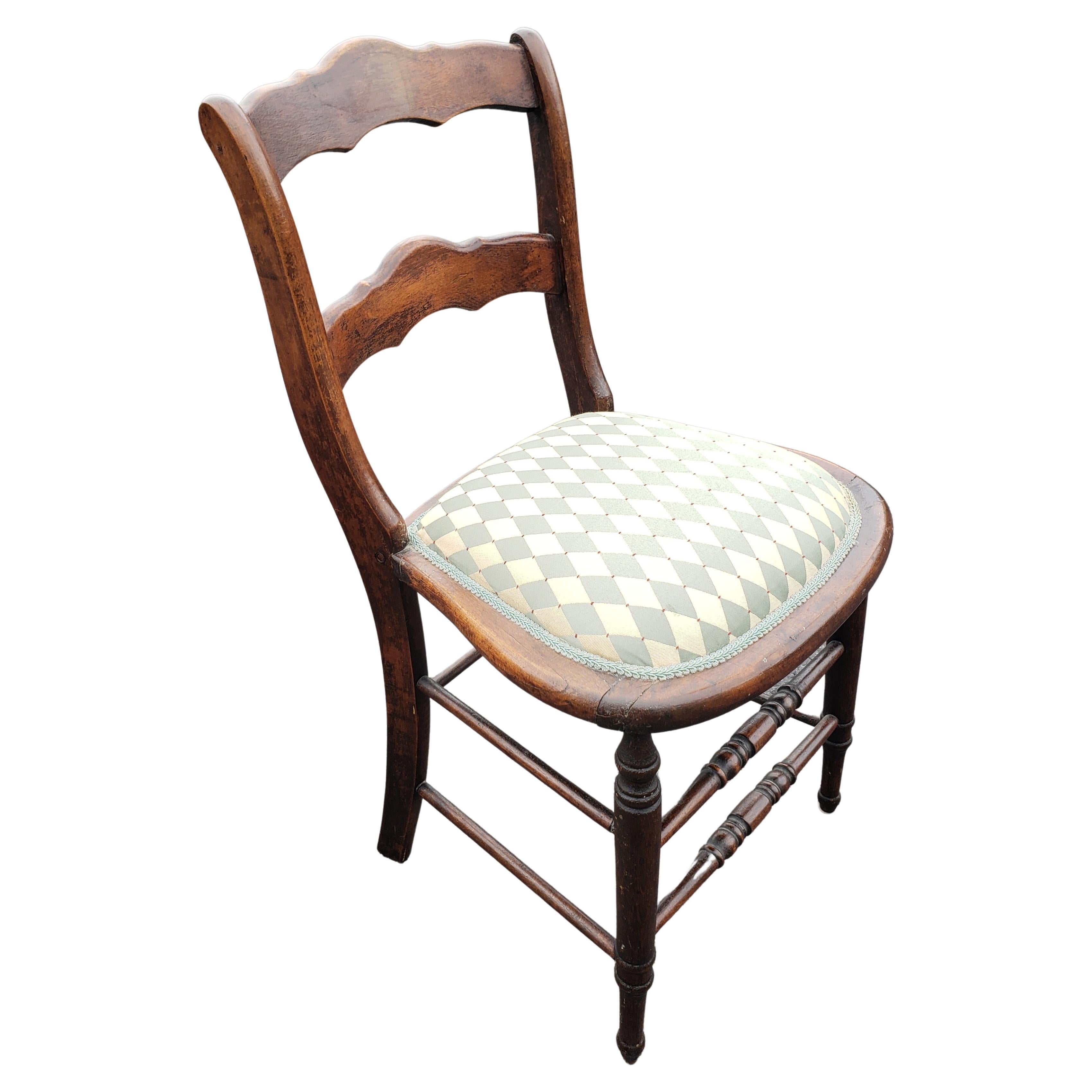 Ladder Back Victorian Reupholstered Mahogany Side Chair, Circa 1860s In Good Condition For Sale In Germantown, MD