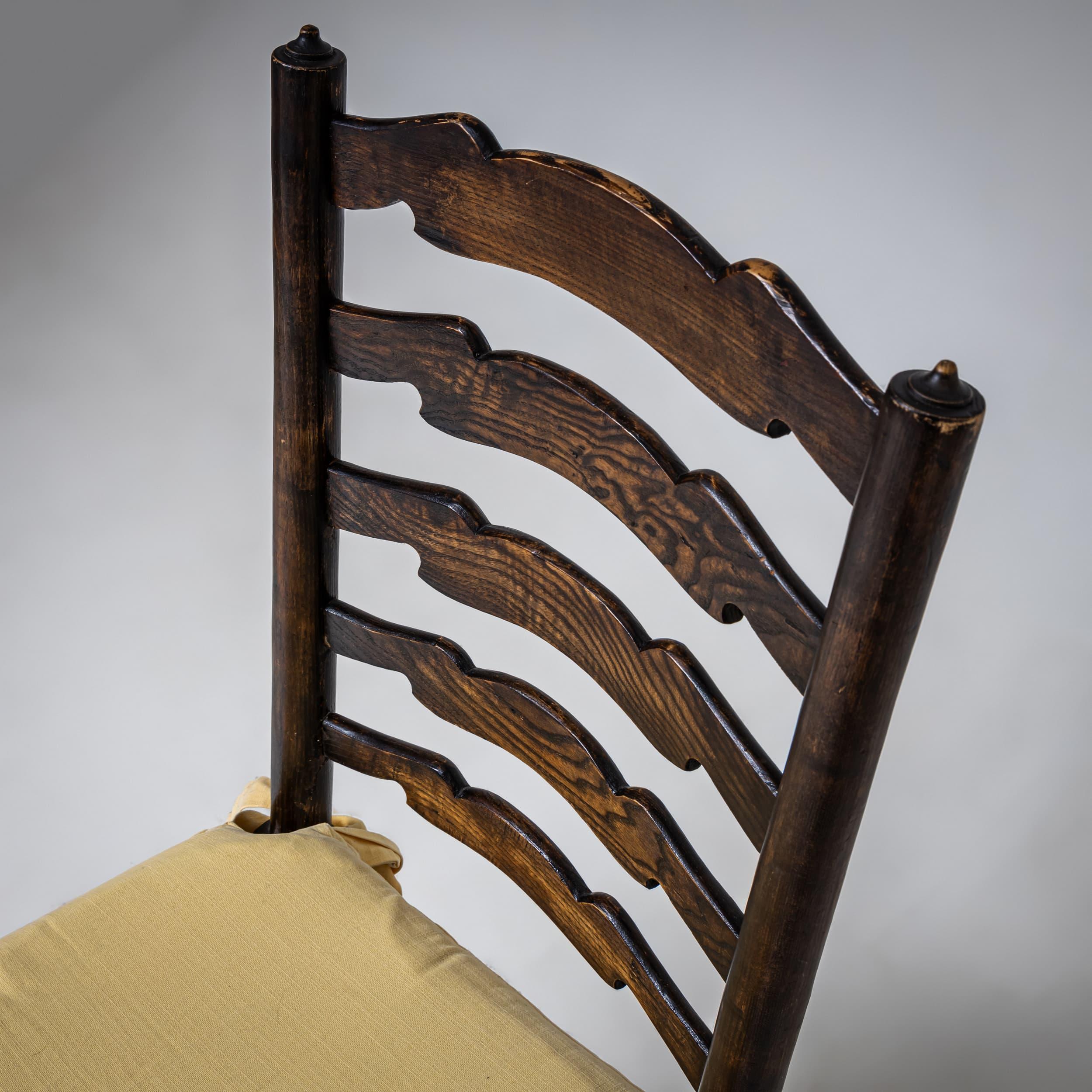 Esszimmerstühle mit Leiterlehne, wahrscheinlich 19. (Französische Provence) im Angebot