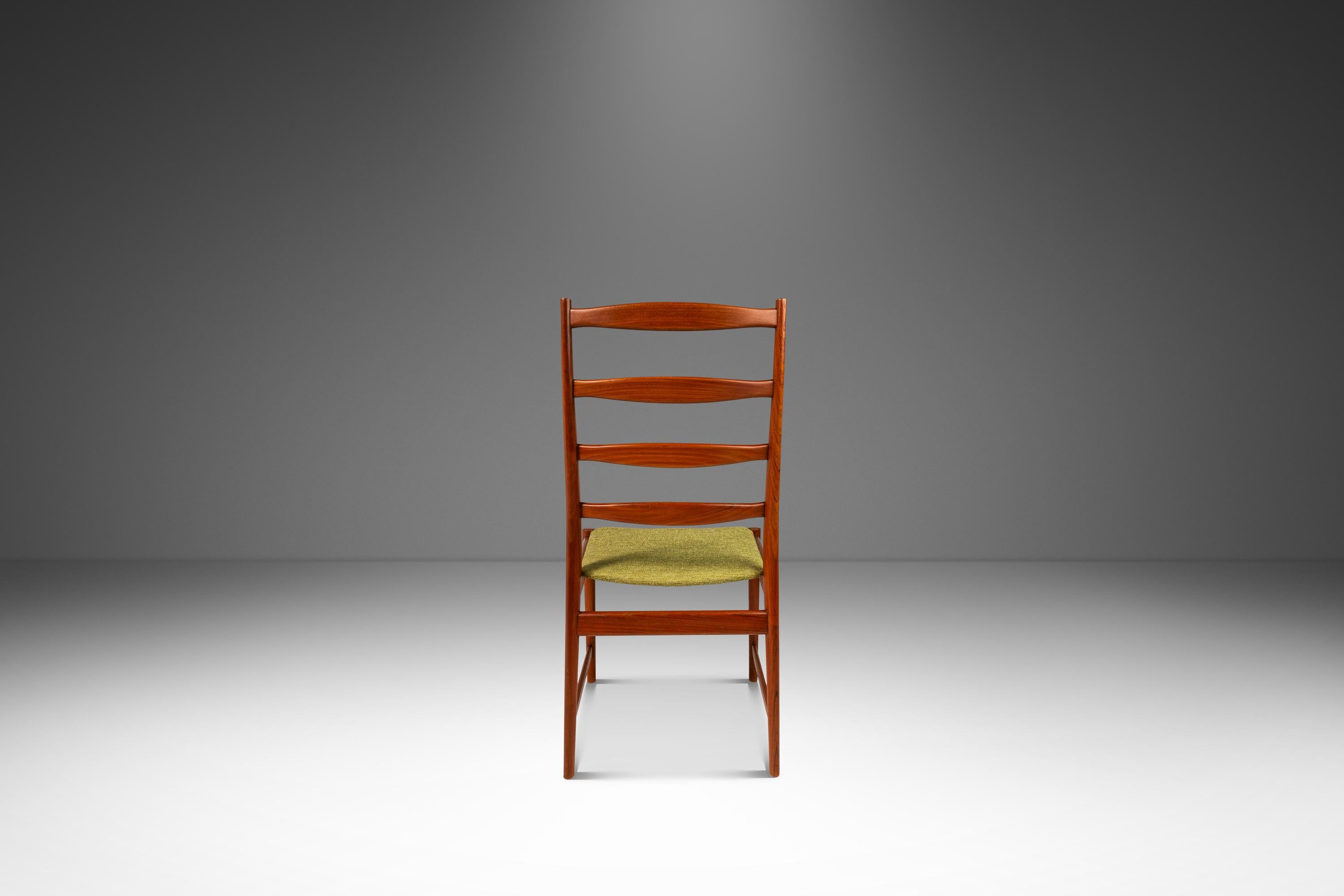 Danish Ladderback Side/Desk Chair in Teak by Torbjorn Afdal for Vamo, Denmark, c. 1960s For Sale
