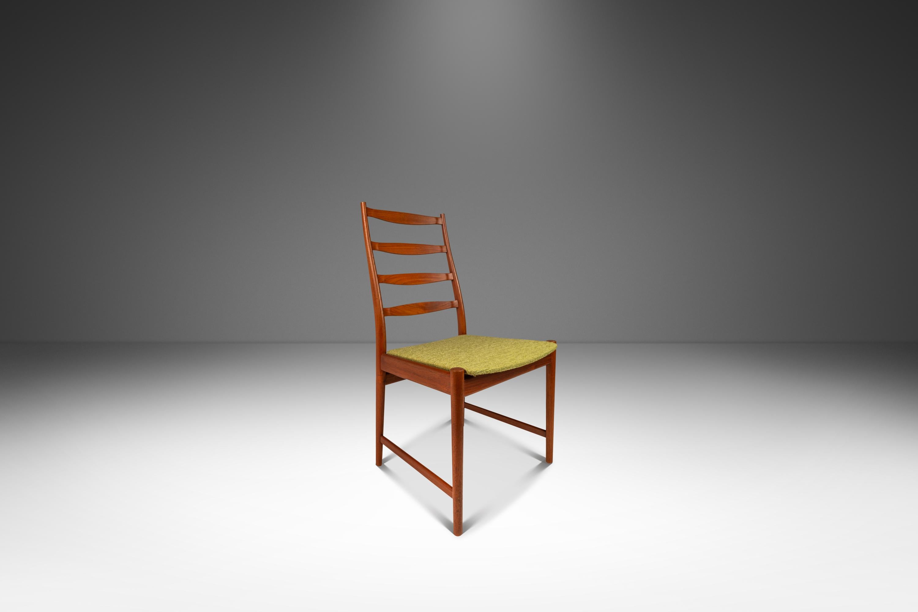 Ladderback Side/Desk Chair in Teak by Torbjorn Afdal for Vamo, Denmark, c. 1960s For Sale 2