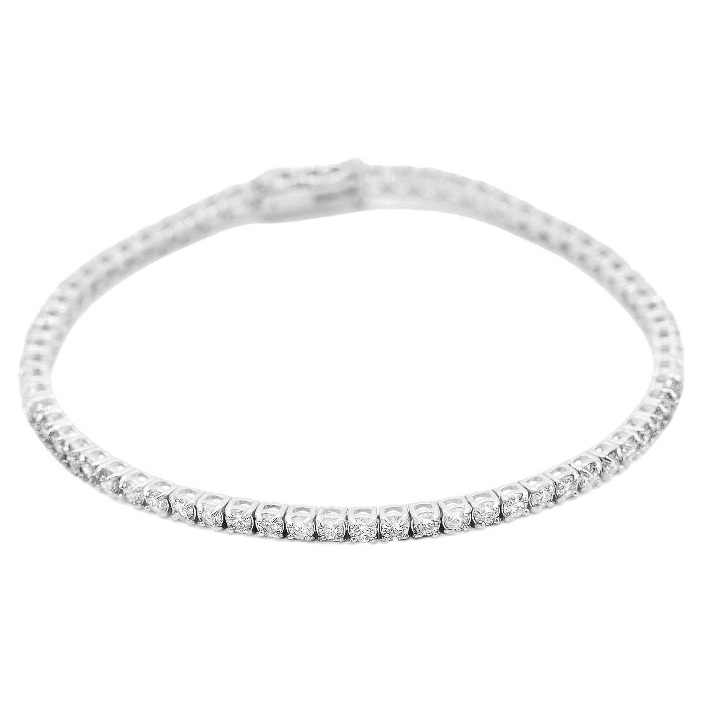 Ladies 10K White Gold Diamond Tennis Bracelet
