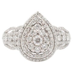 Bague de fiançailles pour femme en or blanc 10 carats avec grappe de diamants en forme de poire