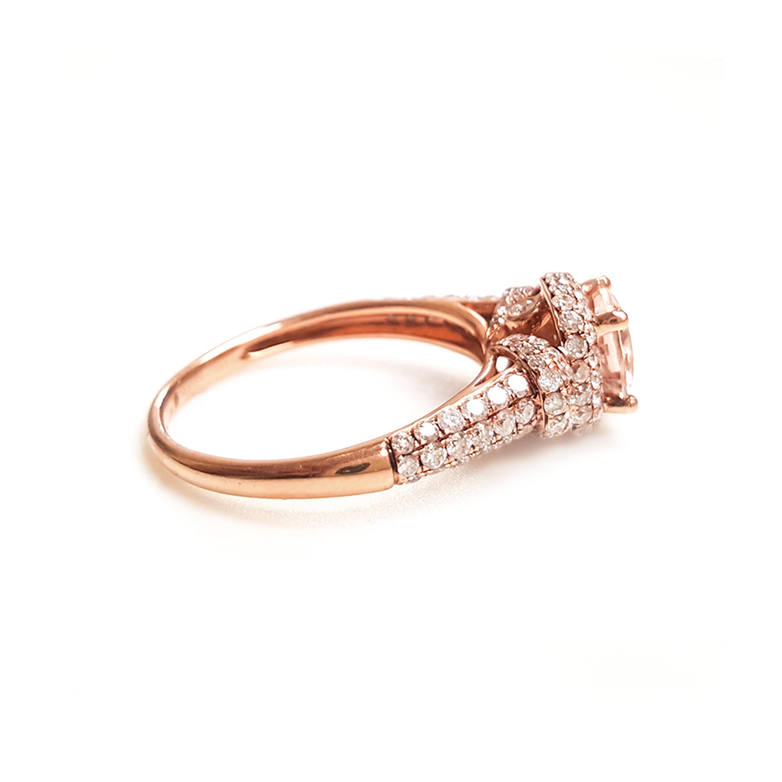 Ladies 14 Karat Rose Gold Morganite and Diamonds Ring In New Condition For Sale In New York, NY