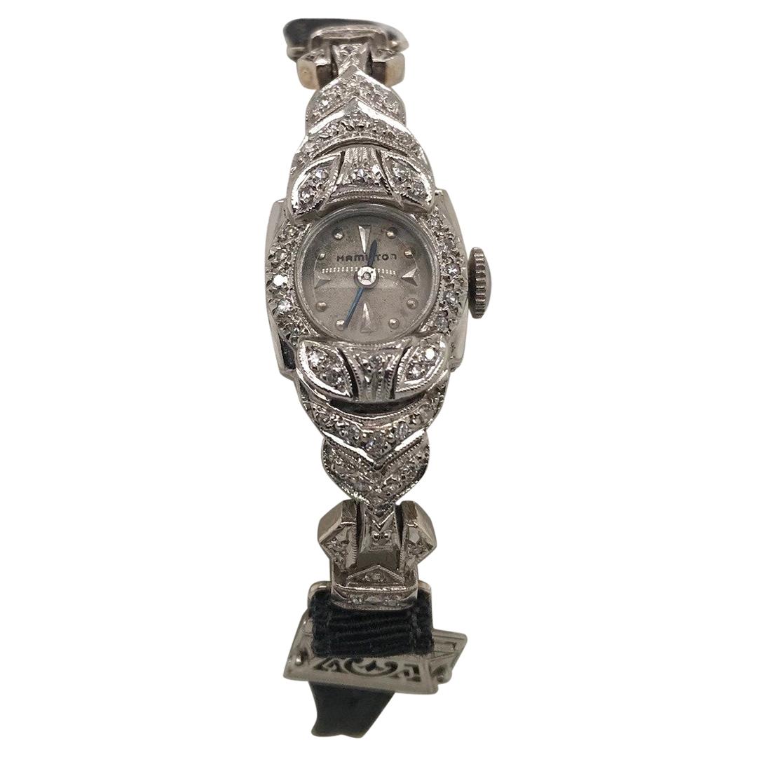 Ladies 14 Karat White Gold 1940s Small Wristwatch For Sale