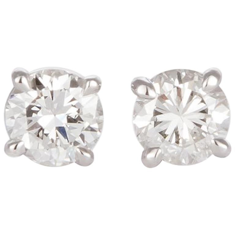 18K White Gold & Diamond Stud Earrings 1.02 Carat