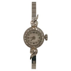 Vintage Ladies 14 Karat White Gold Angelus wristwatch