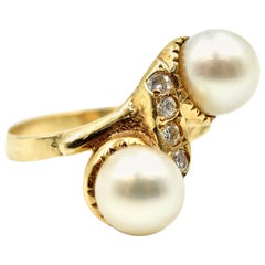 Ladies 14 Karat Yellow Gold Pearl and 0.20 Carat Diamond Ring
