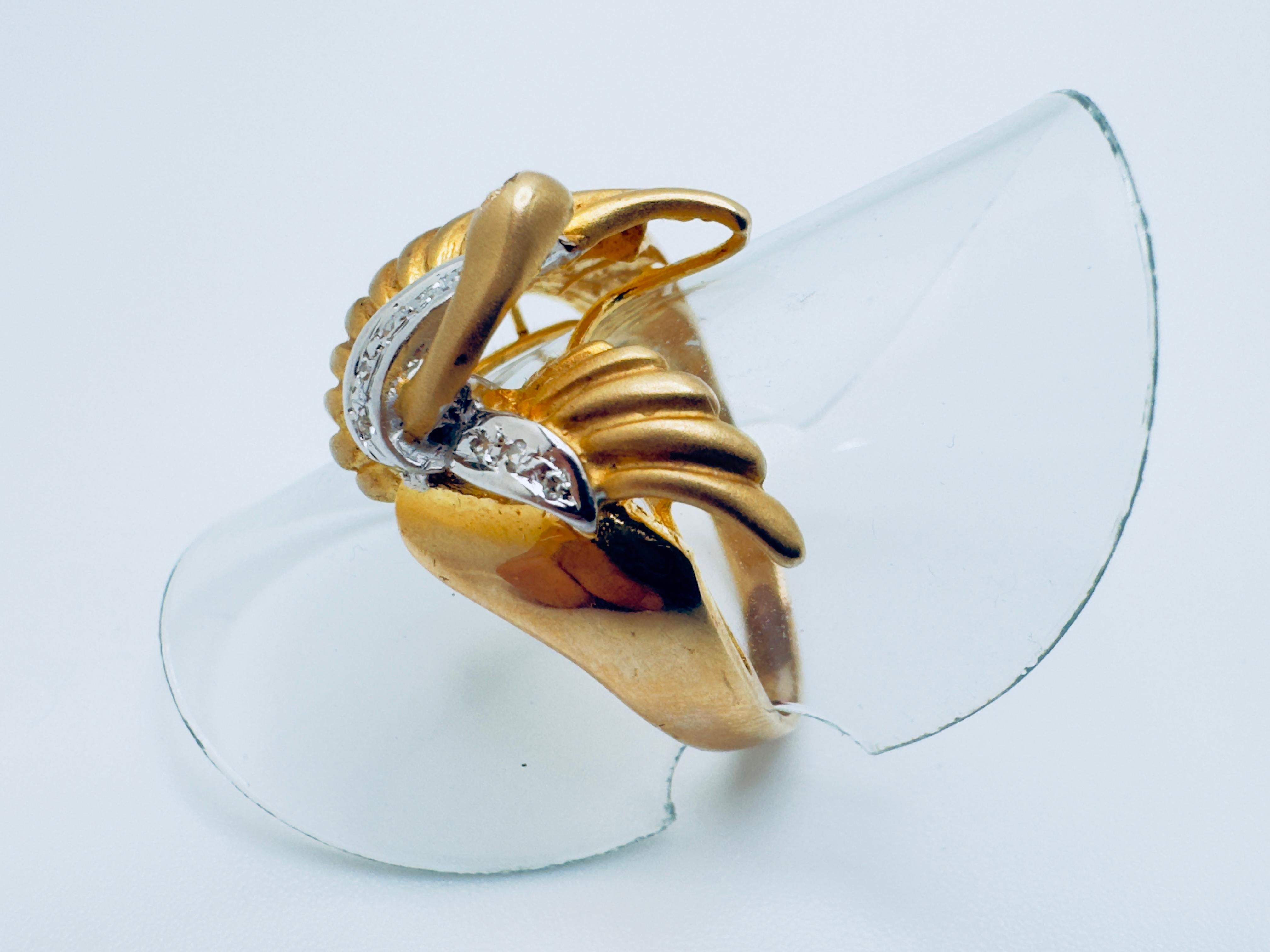 Round Cut Ladies 14K Diamond & Rudy Swan Ring For Sale