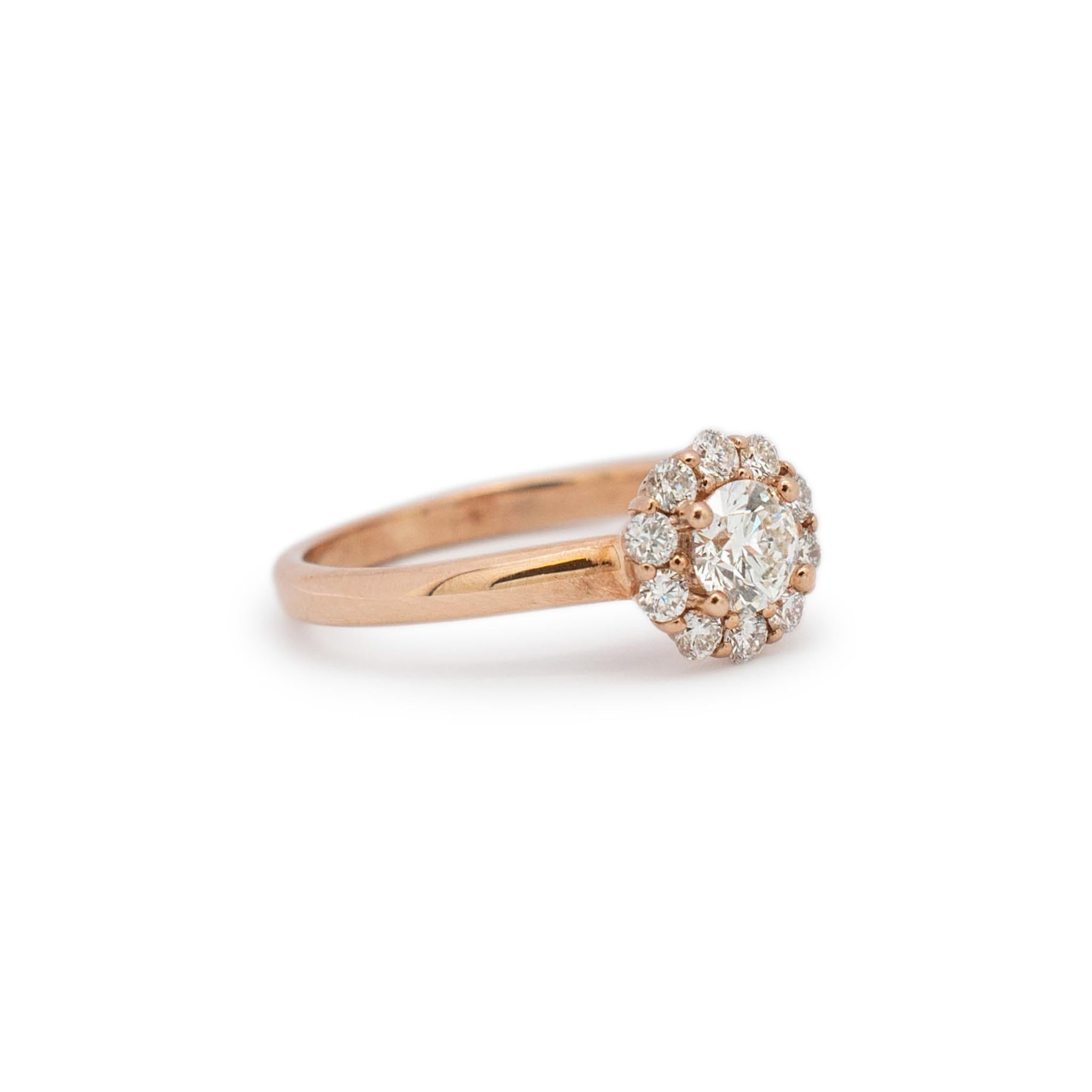 Ladies 14K Rose Gold Flower Shaped Halo Diamond Engagement Ring In Excellent Condition For Sale In Houston, TX