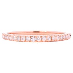 Fascia nuziale da donna in oro rosa 14K con diamanti a mezza eternità