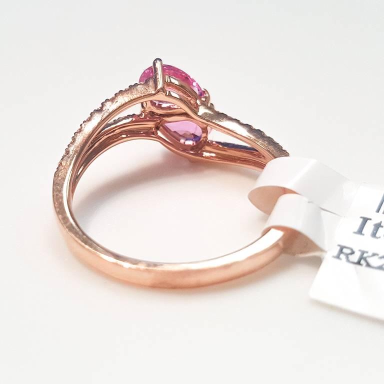 Contemporary Ladies 14 Karat Rose Gold Pink Sapphire and Diamonds Ring For Sale