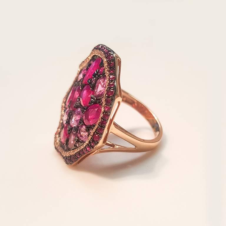 Oval Cut Ladies 14 Karat Rose Gold Pink Sapphire and Rubies Ring with Diamonds For Sale