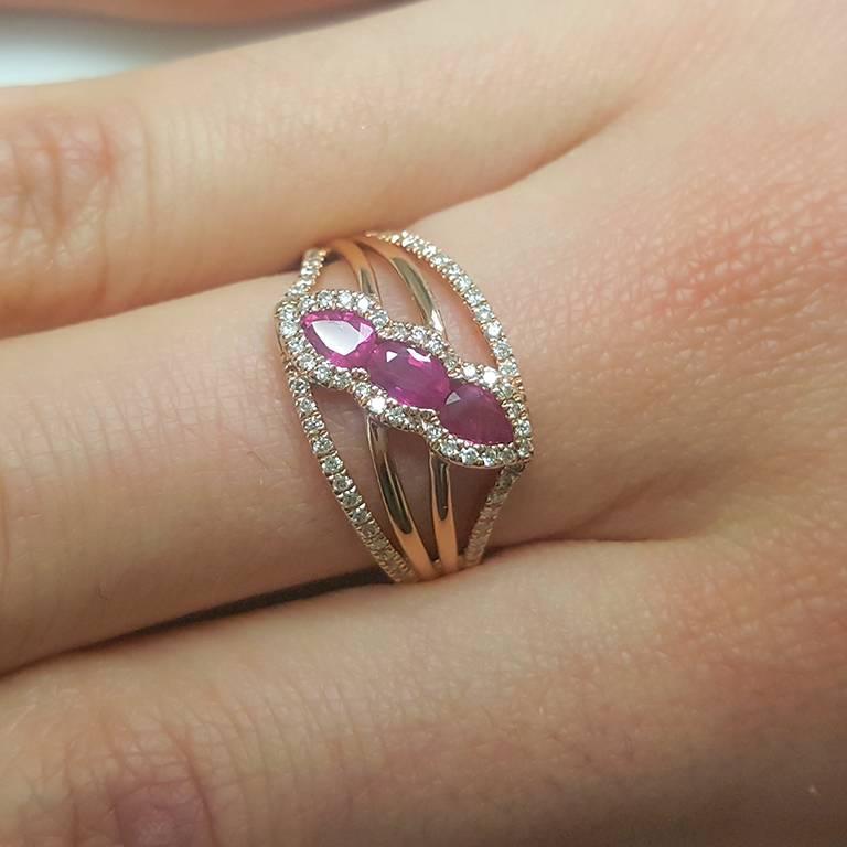 Ladies 14 Karat Rose Gold Rubies and Diamonds Ring In New Condition For Sale In New York, NY