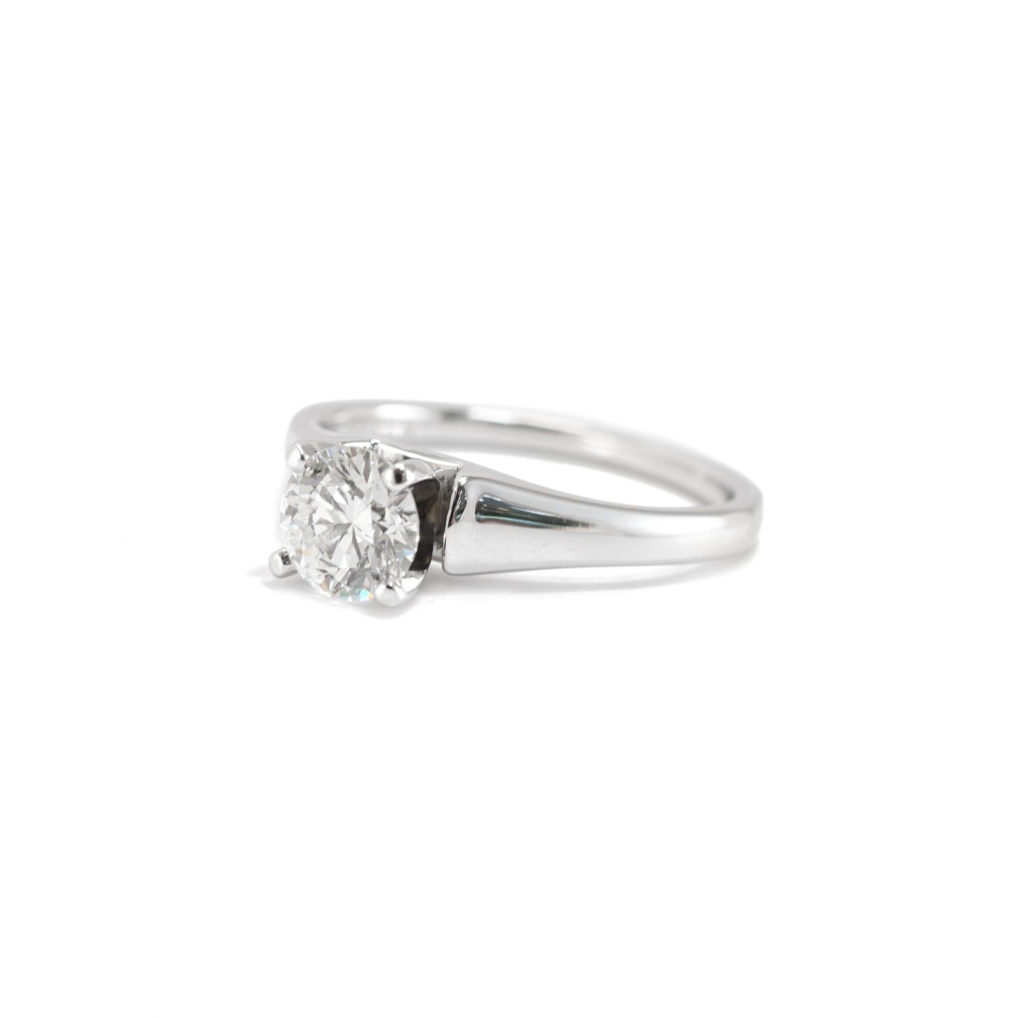 Anillo de compromiso solitario con diamante cultivado en laboratorio de 0,82 ct en oro blanco de 14 quilates para señora en Excelente estado para la venta en Houston, TX