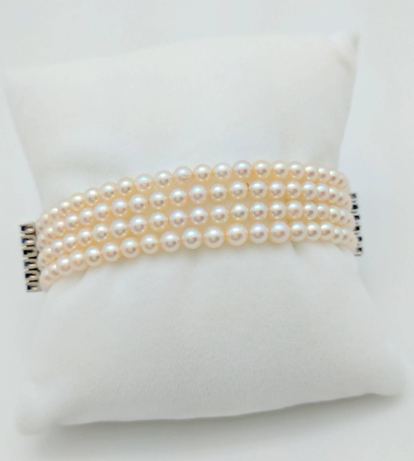 Ladies 14 Karat White Gold 2.86 Carat Sapphire Heart Multi-Strand Pearl Bracelet In Excellent Condition In Gainesville, FL