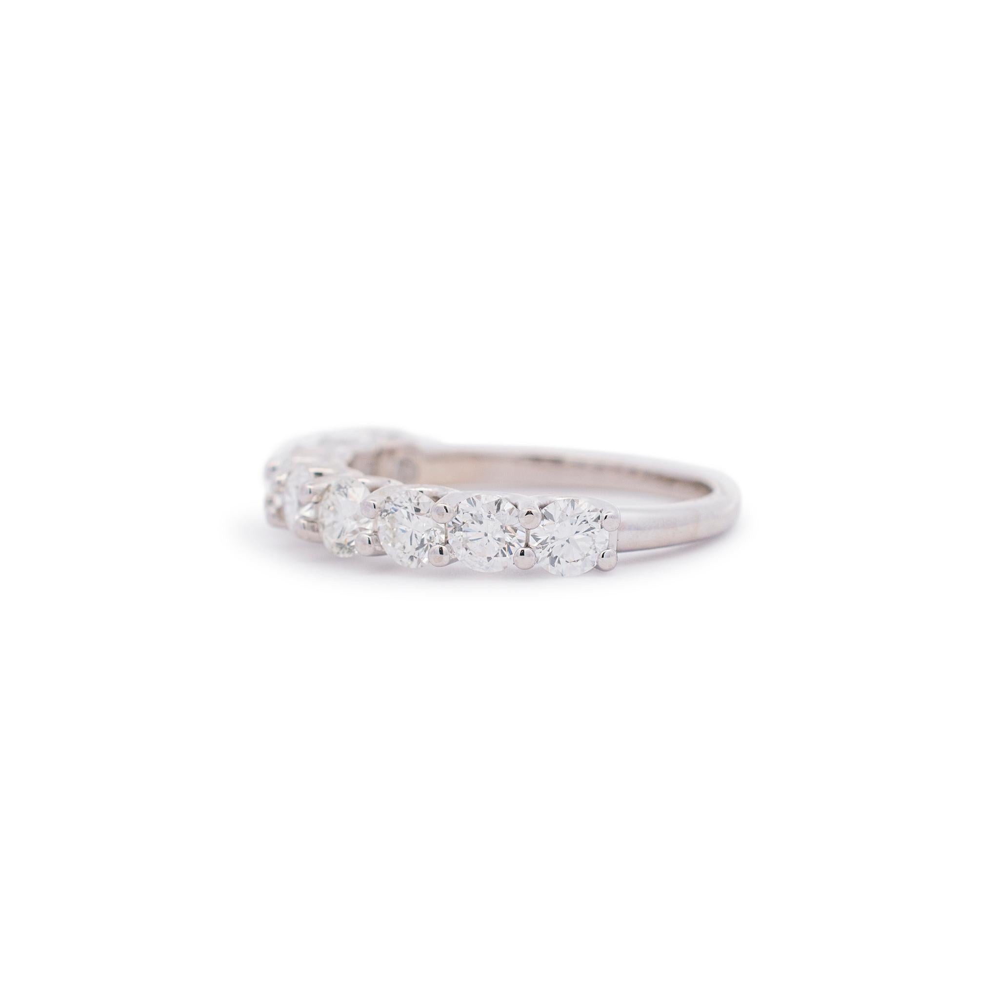 Round Cut Ladies 14k White Gold 9 Natural Round Diamond Half Eternity Wedding Ring For Sale
