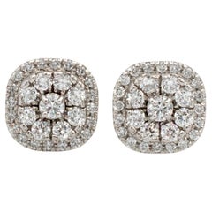 Clous d'oreilles pour femmes en or blanc 14 carats en forme de coussin avec grappe de diamants