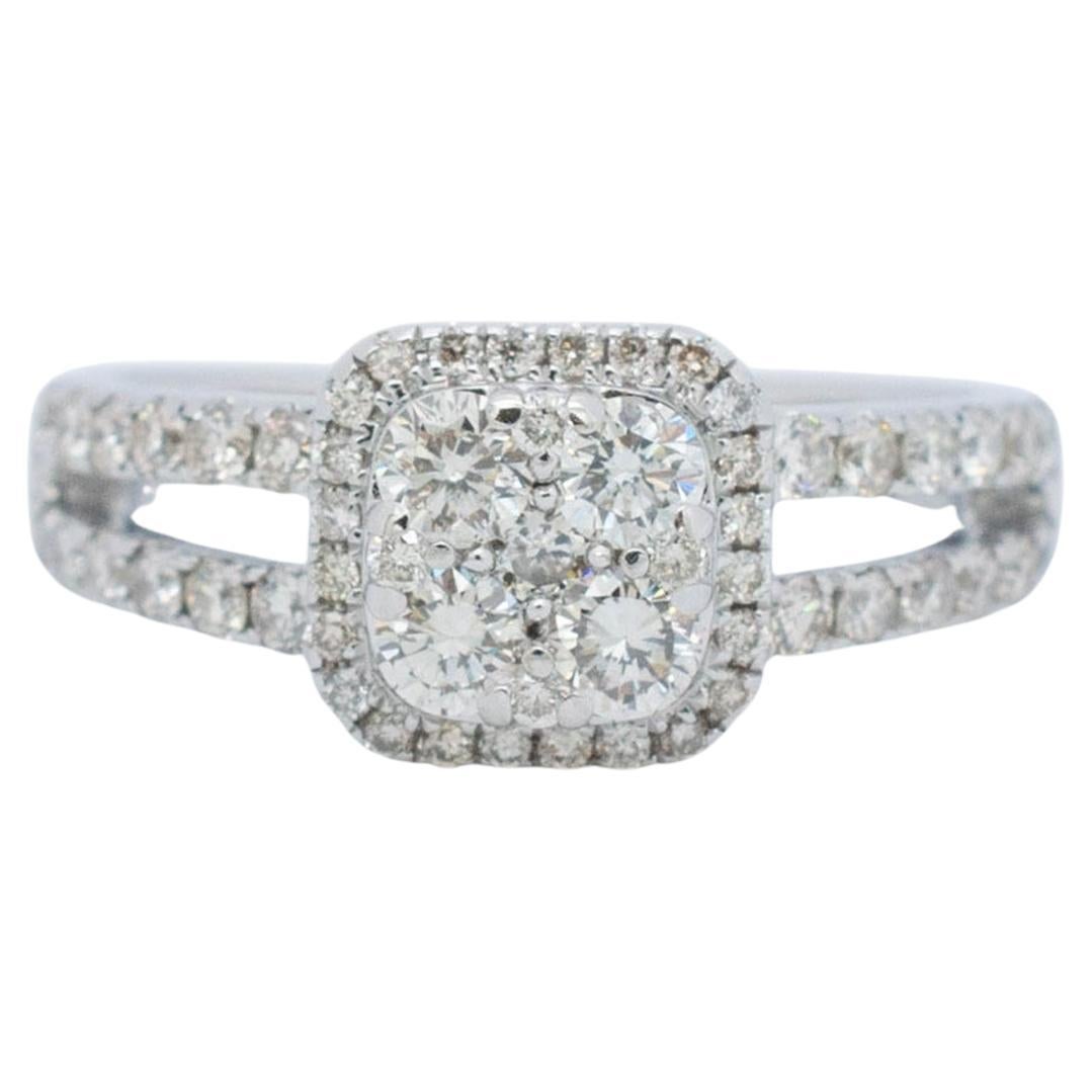 Bague de fiançailles en or blanc 14 carats avec halo de diamants pour femmes