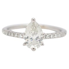 Bague de fiançailles pour dames en or blanc 14K avec diamant en forme de poire