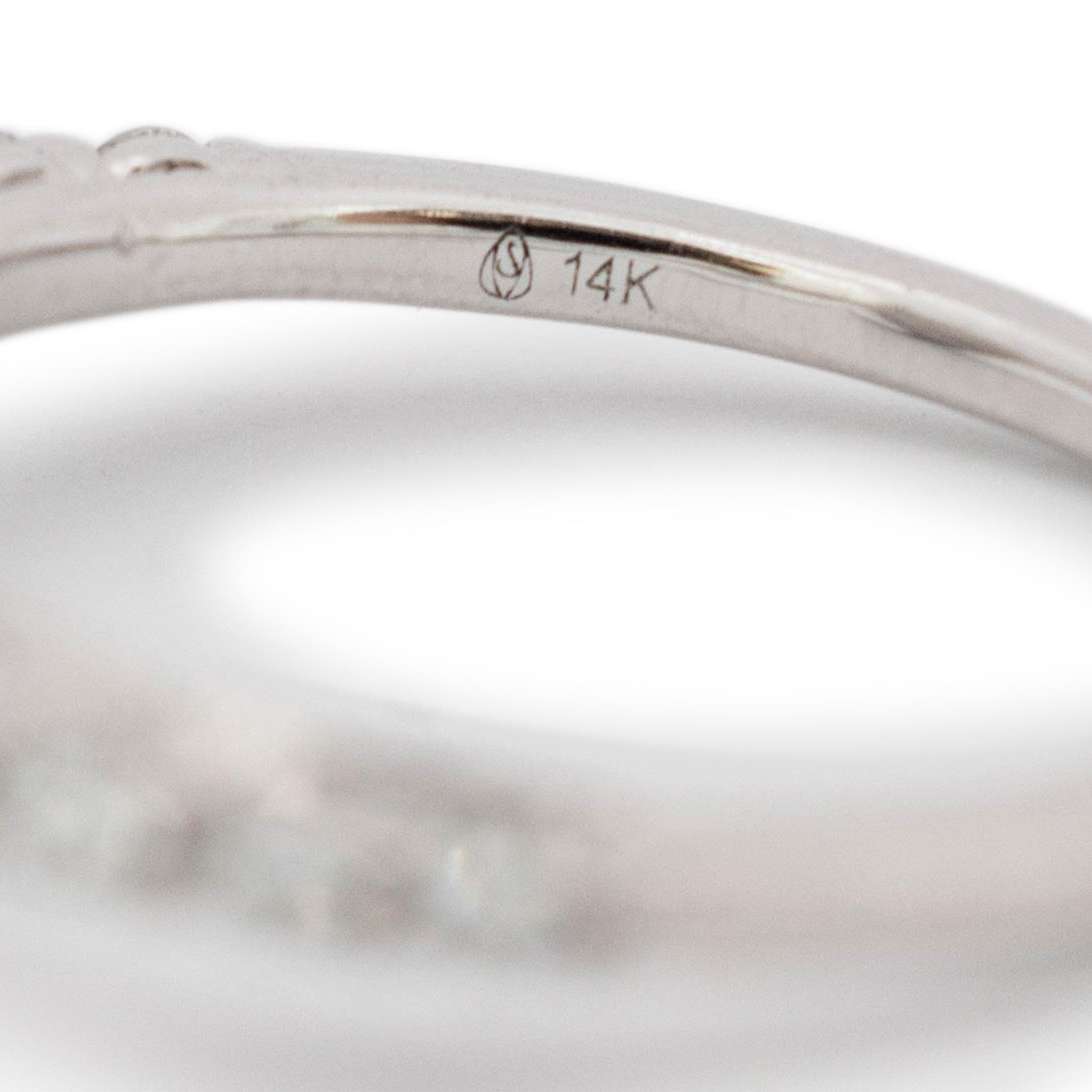 Women's Ladies 14k White Gold Round Halo Diamond Engagement Ring For Sale