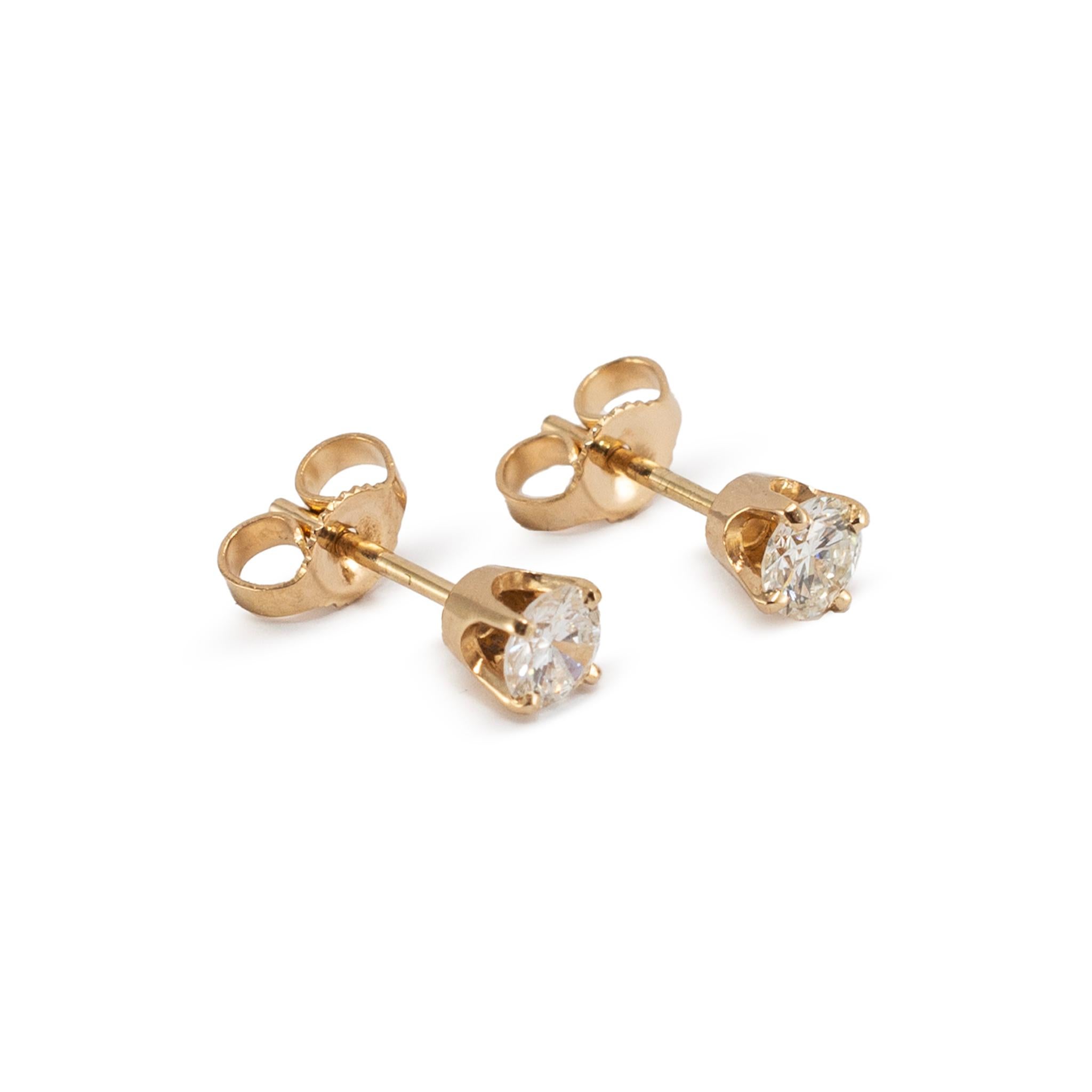 Taglio rotondo Orecchini da donna in oro giallo 14K con diamante da 0,55 ct. in vendita