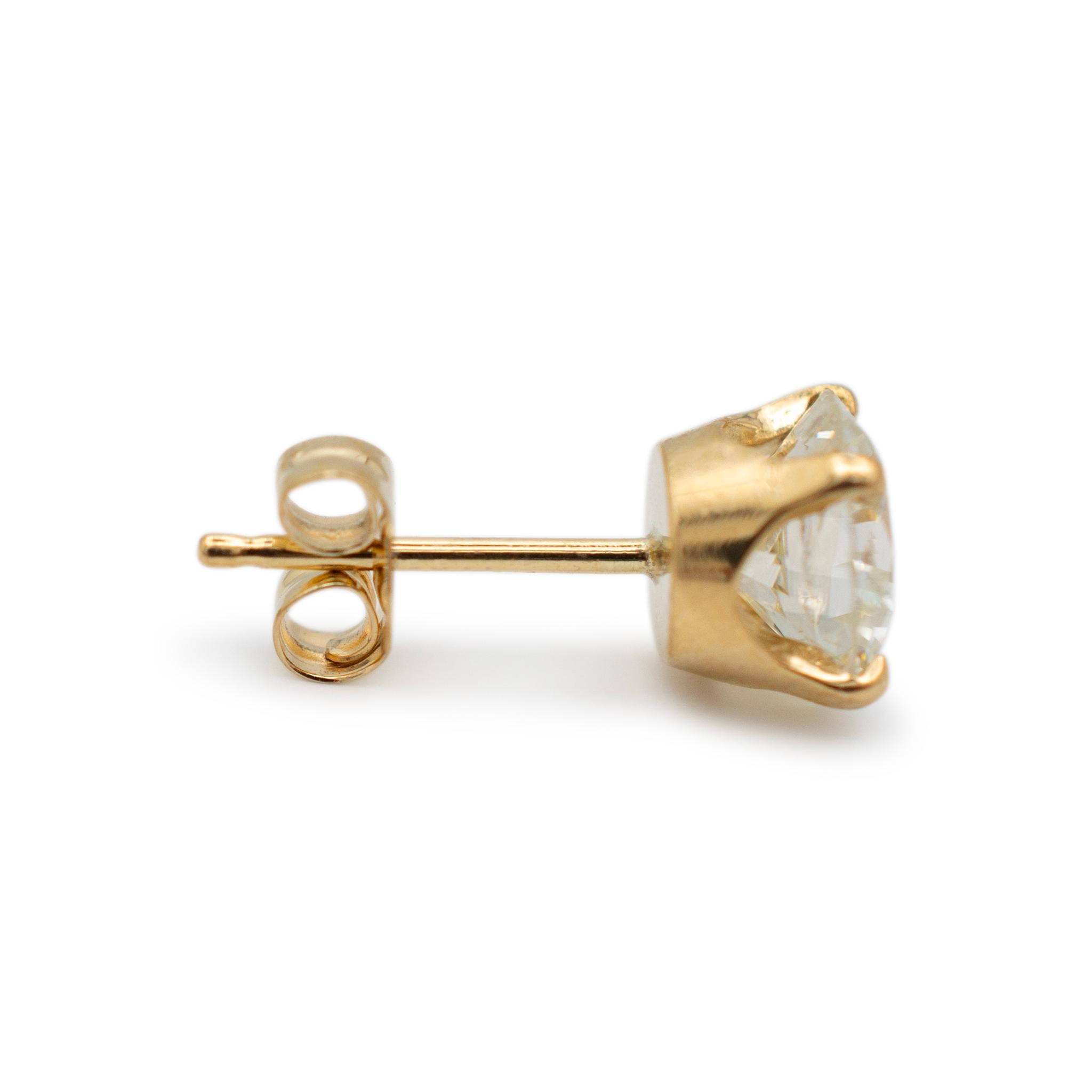 Boucles d'oreilles en or jaune 14K avec diamant 1.80CT pour dames Pour femmes en vente