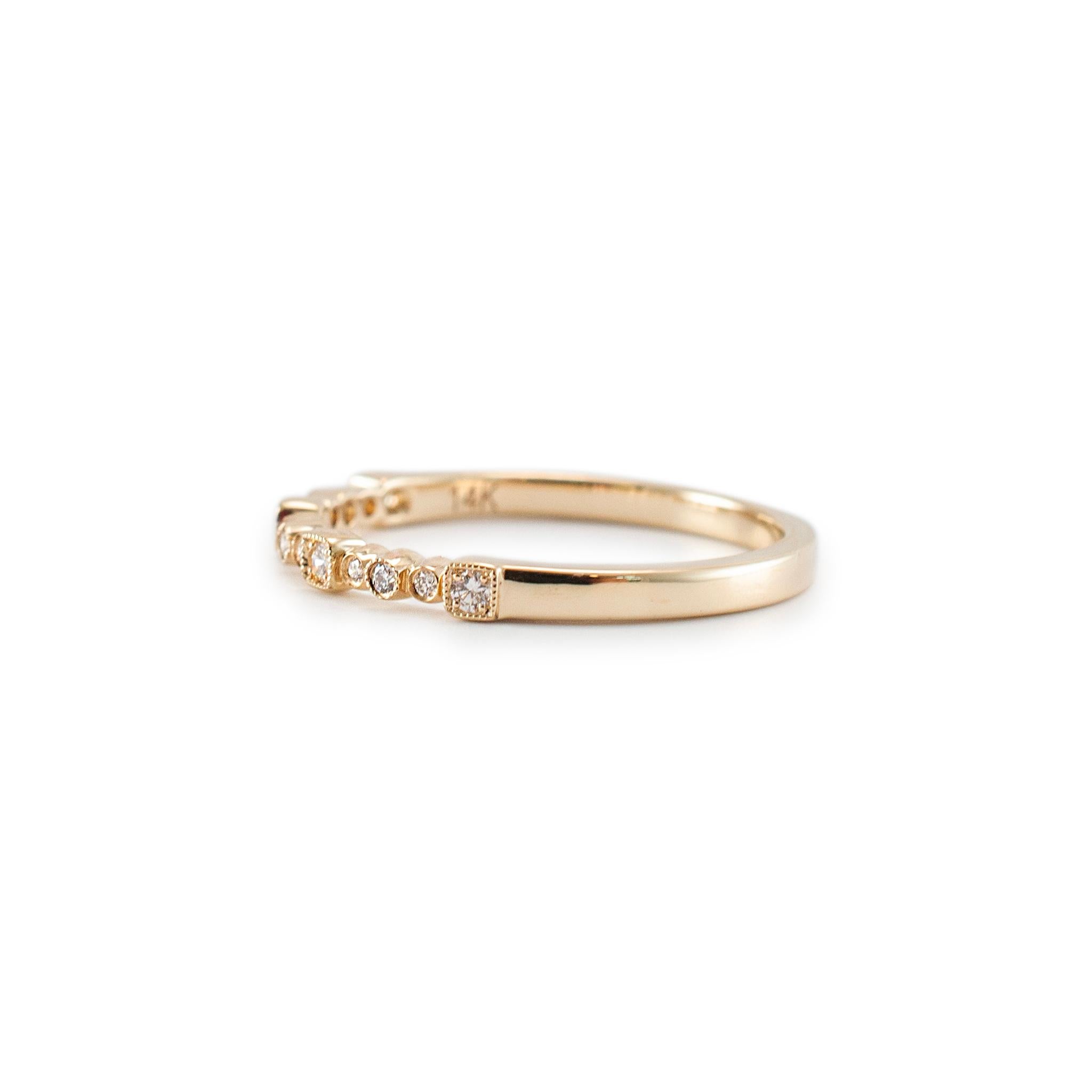 Damen 14K Gelbgold Alternate Design Diamant-Hochzeitsring (Rundschliff)