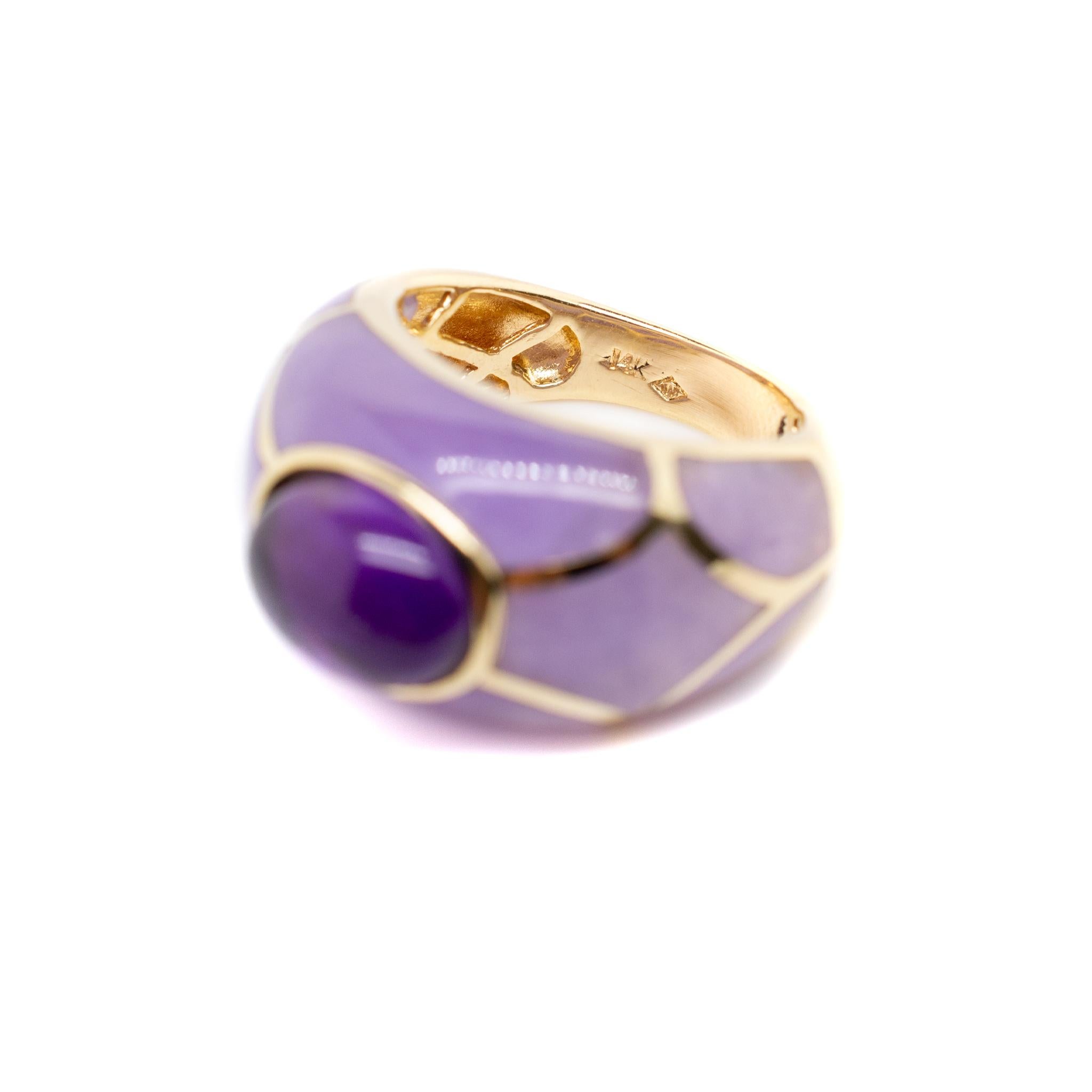Ladies 14K Yellow Gold Amethyst Cocktail Ring In Excellent Condition For Sale In Houston, TX