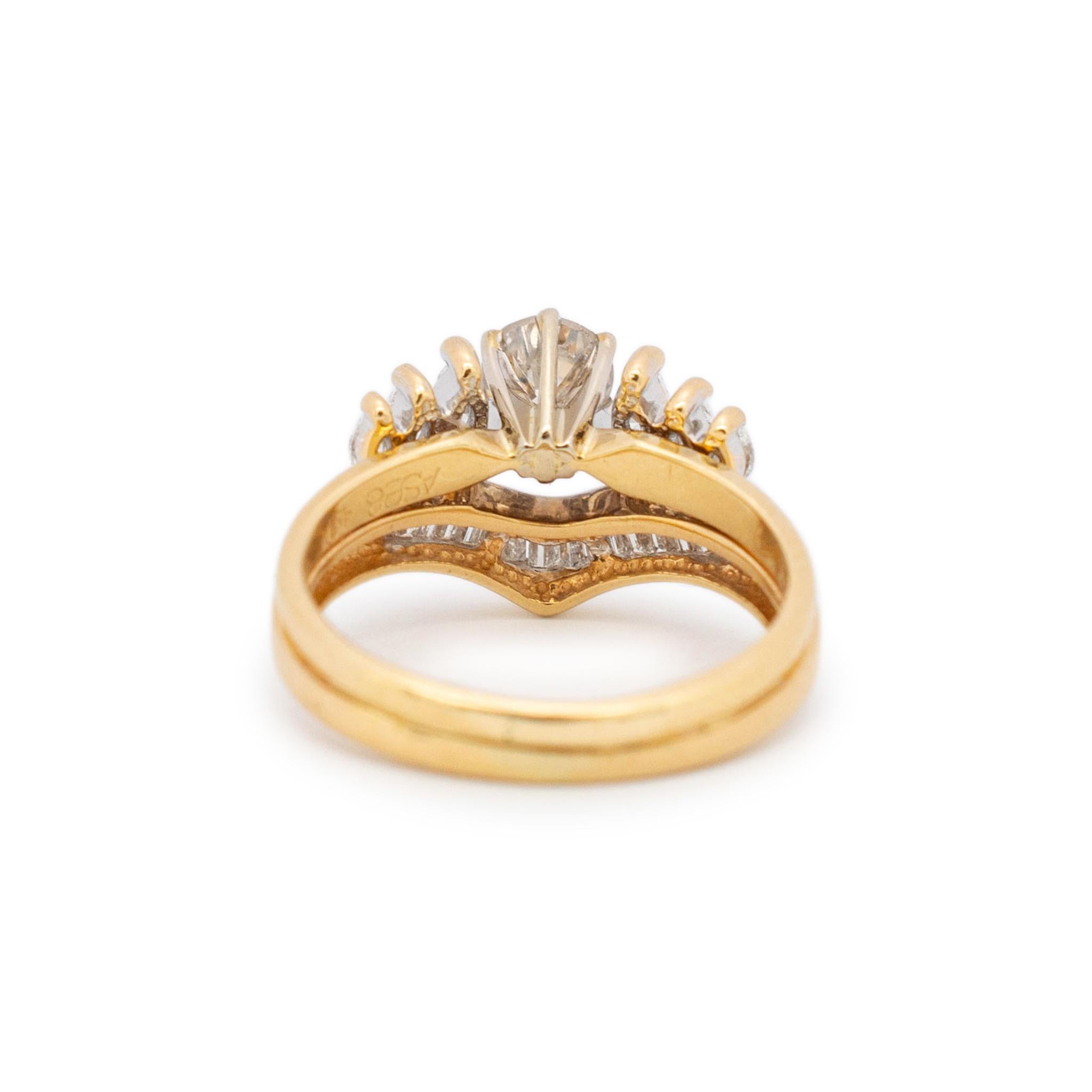 Ladies 14K Yellow Gold Diamond Stacked Chevron Engagement Ring In Excellent Condition For Sale In Houston, TX