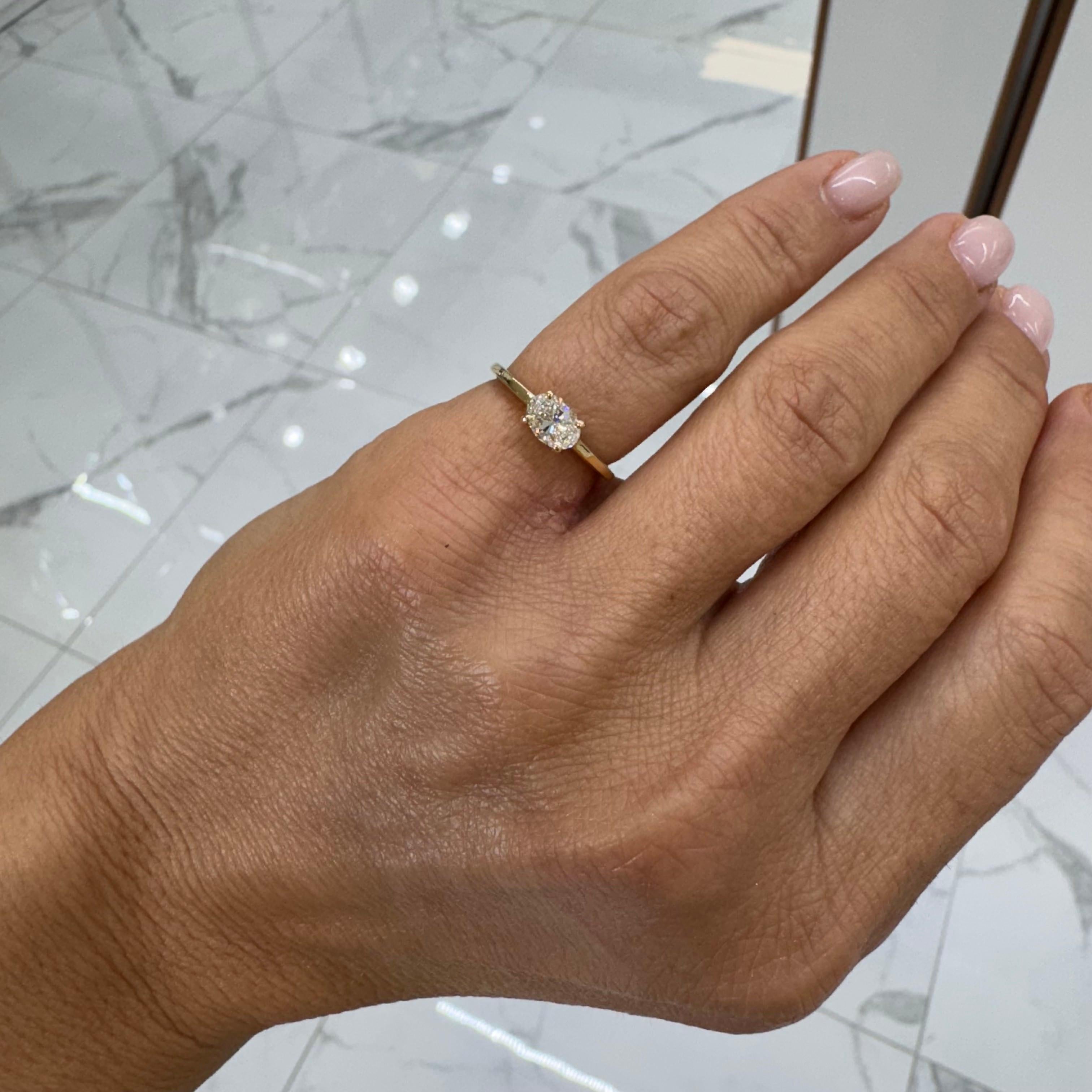 Ladies 14K Yellow Gold Horizontal Oval Diamond Solitaire Engagement Ring 2