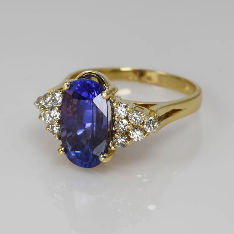 Oval Cut 14k Yellow Gold Sapphire & Diamond Ring, 4.86ct .50tdw, 4.9g GIA For Sale