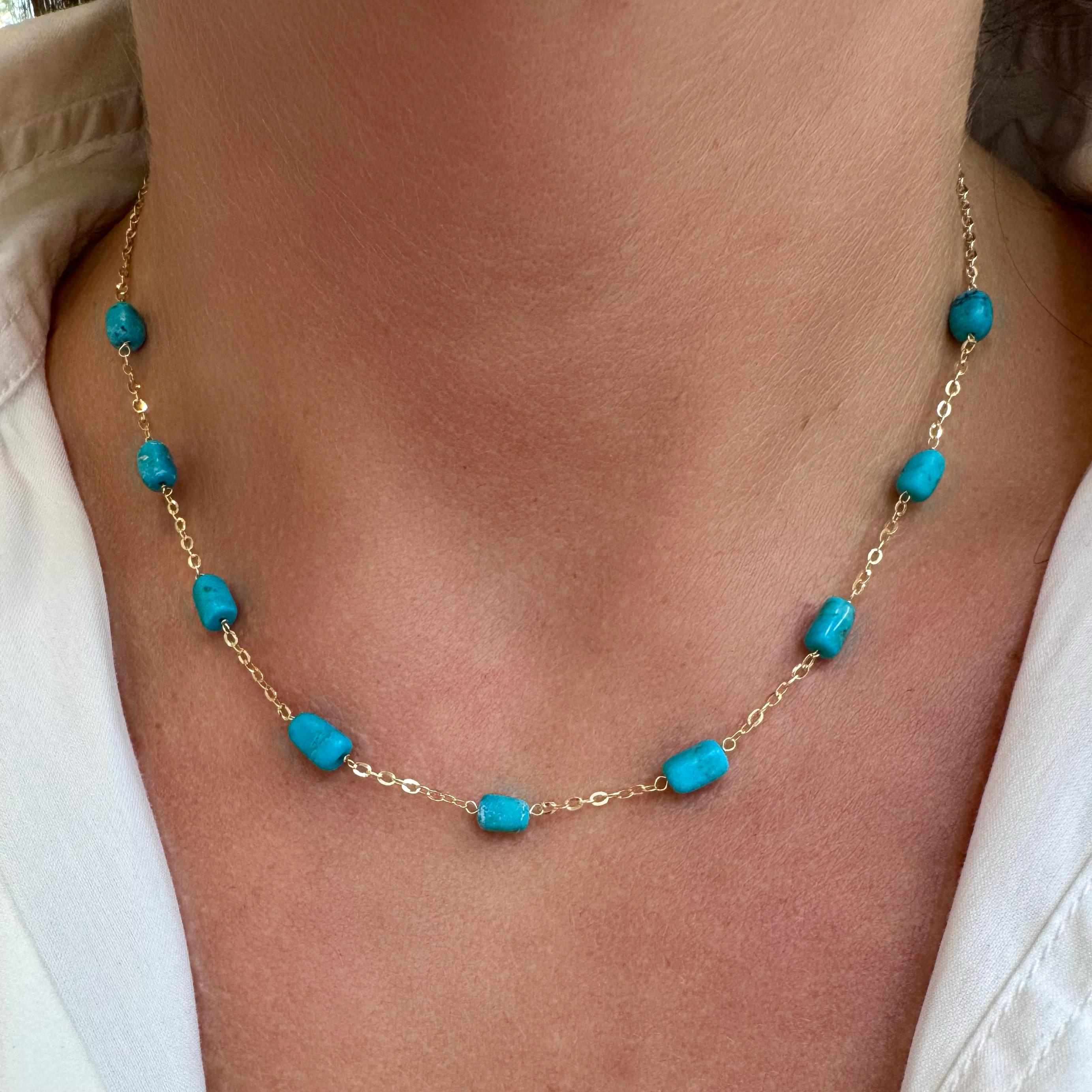 Ladies 14K Yellow Gold Turquoise Station Chain Necklace in vendita 1