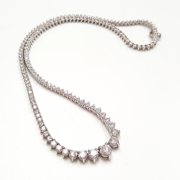 white gold ladies necklace