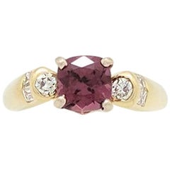 Ladies 18 Karat Yellow Gold 1.40 Carat Pink Tourmaline and Diamond Ring