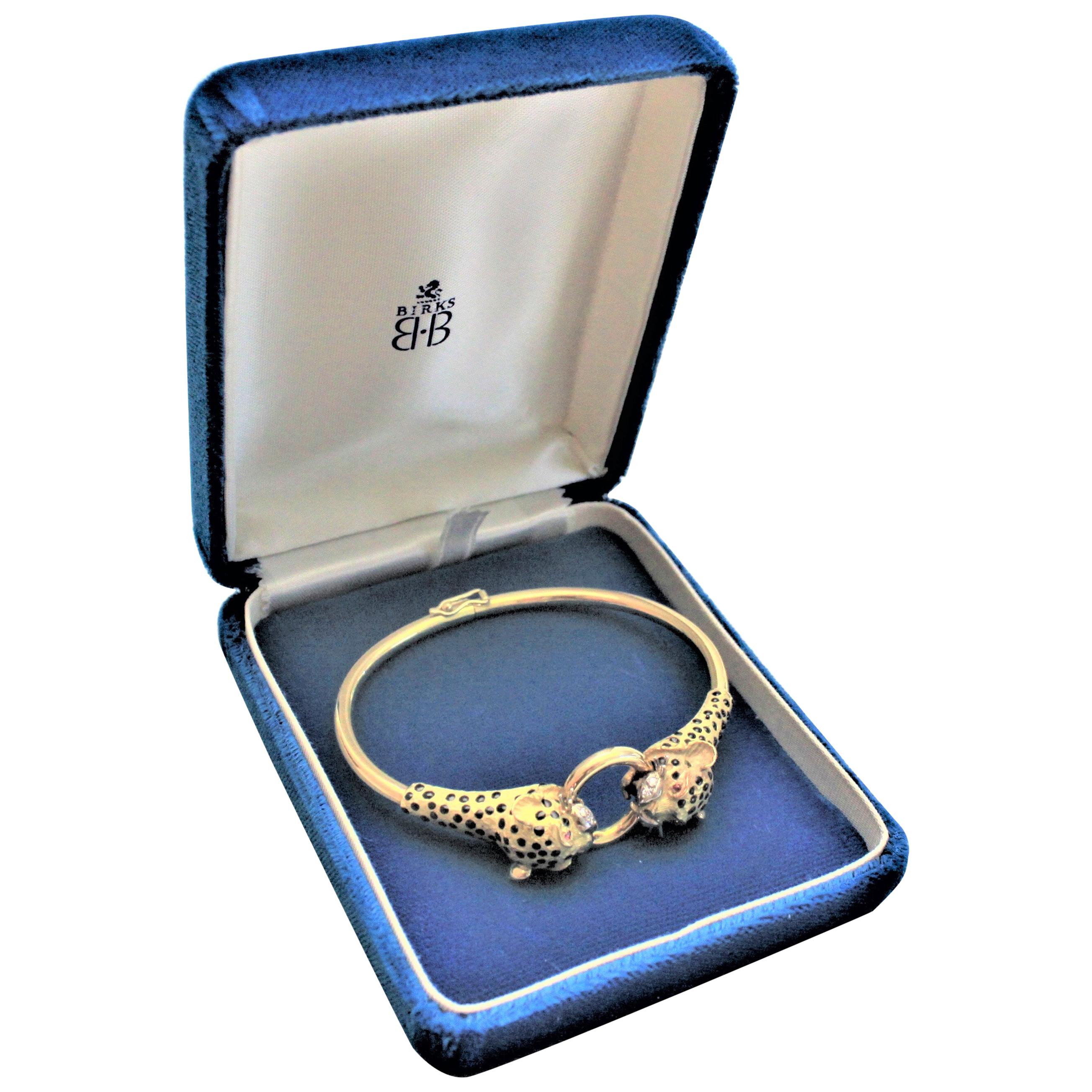 Ladies 18-Karat Yellow Gold Figural Cheetah Cuff Bracelet with Diamond Accents