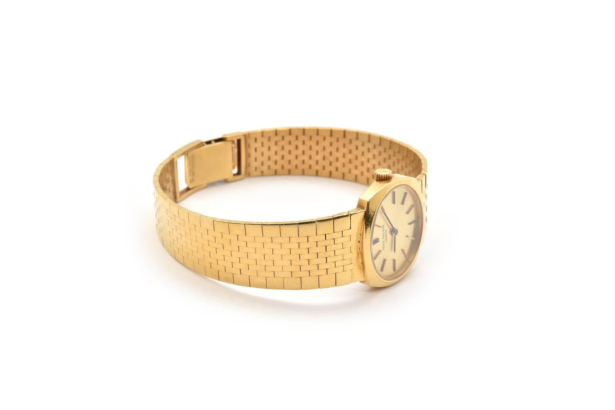 Modern Ladies 18 Karat Yellow Gold Patek Philippe Cushion Watch 4104/1