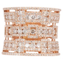 Vintage Ladies 18K Rose Gold Three Row Cluster Diamond Cocktail Ring