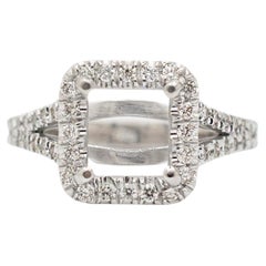 Used Ladies 18K White Gold Accented Halo Diamond Square Semi Mount Engagement Ring