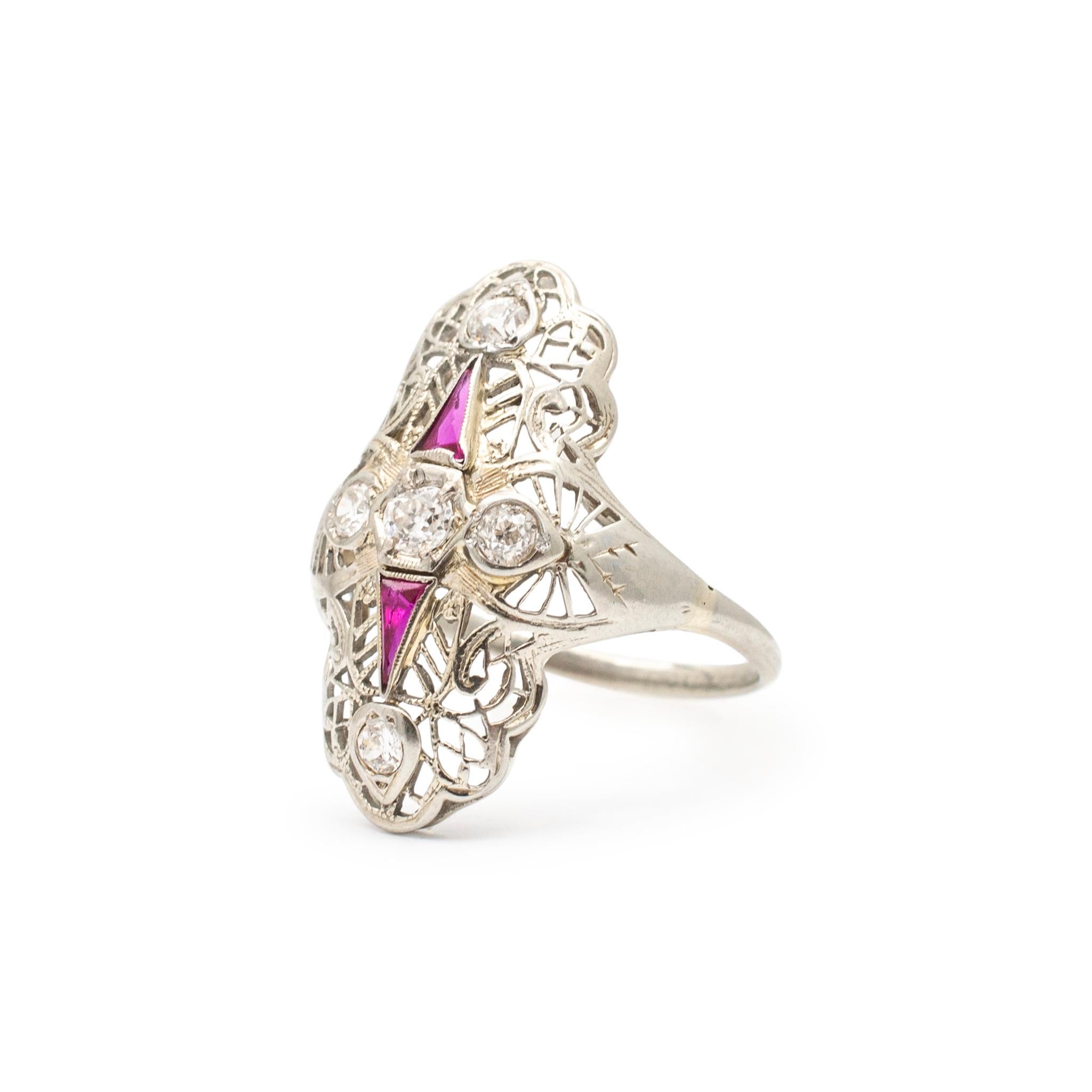Old European Cut Ladies 18K White Gold Antique Art Deco Diamond Pink Sapphires Cocktail Ring
