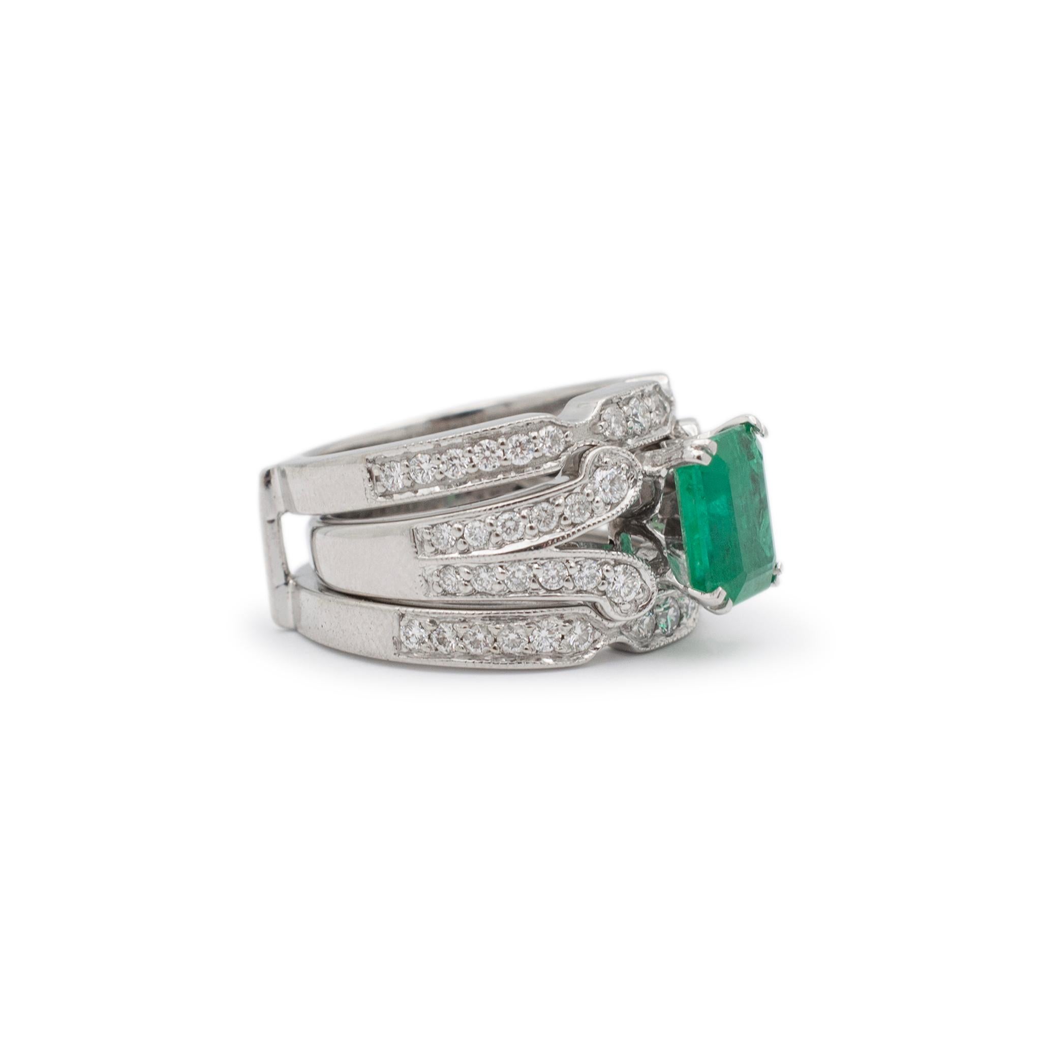 Ladies 18K White Gold Emerald Accented Diamond Cocktail Ring With Jacket Ring In Excellent Condition For Sale In Houston, TX