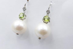 Ladies 18 Karat White Gold Peridot, Diamond and Pearl Earrings