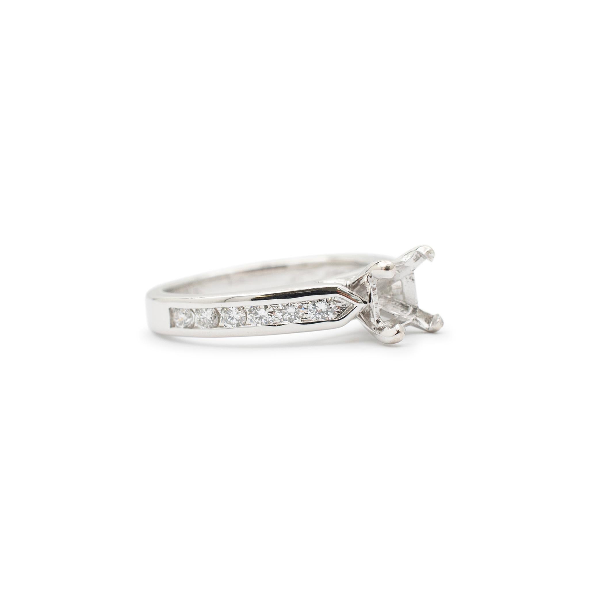 Round Cut Ladies 18K White Gold Platinum Princess Cut Diamond Semi Mount Engagement Ring For Sale