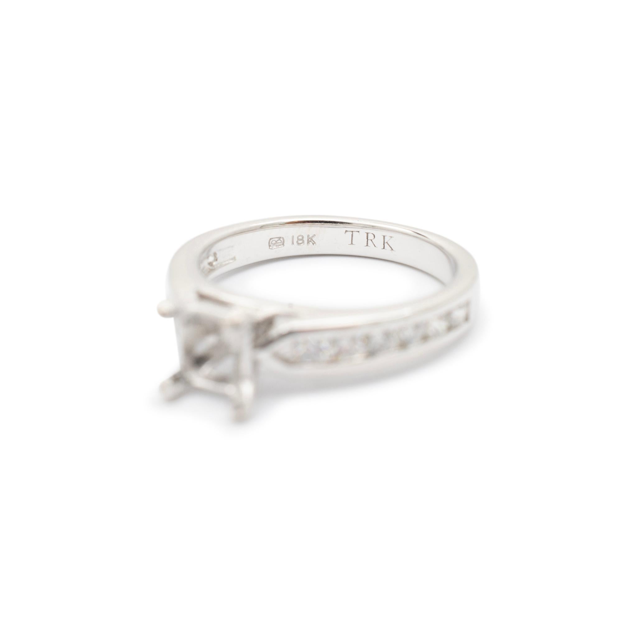 Ladies 18K White Gold Platinum Princess Cut Diamond Semi Mount Engagement Ring For Sale 1