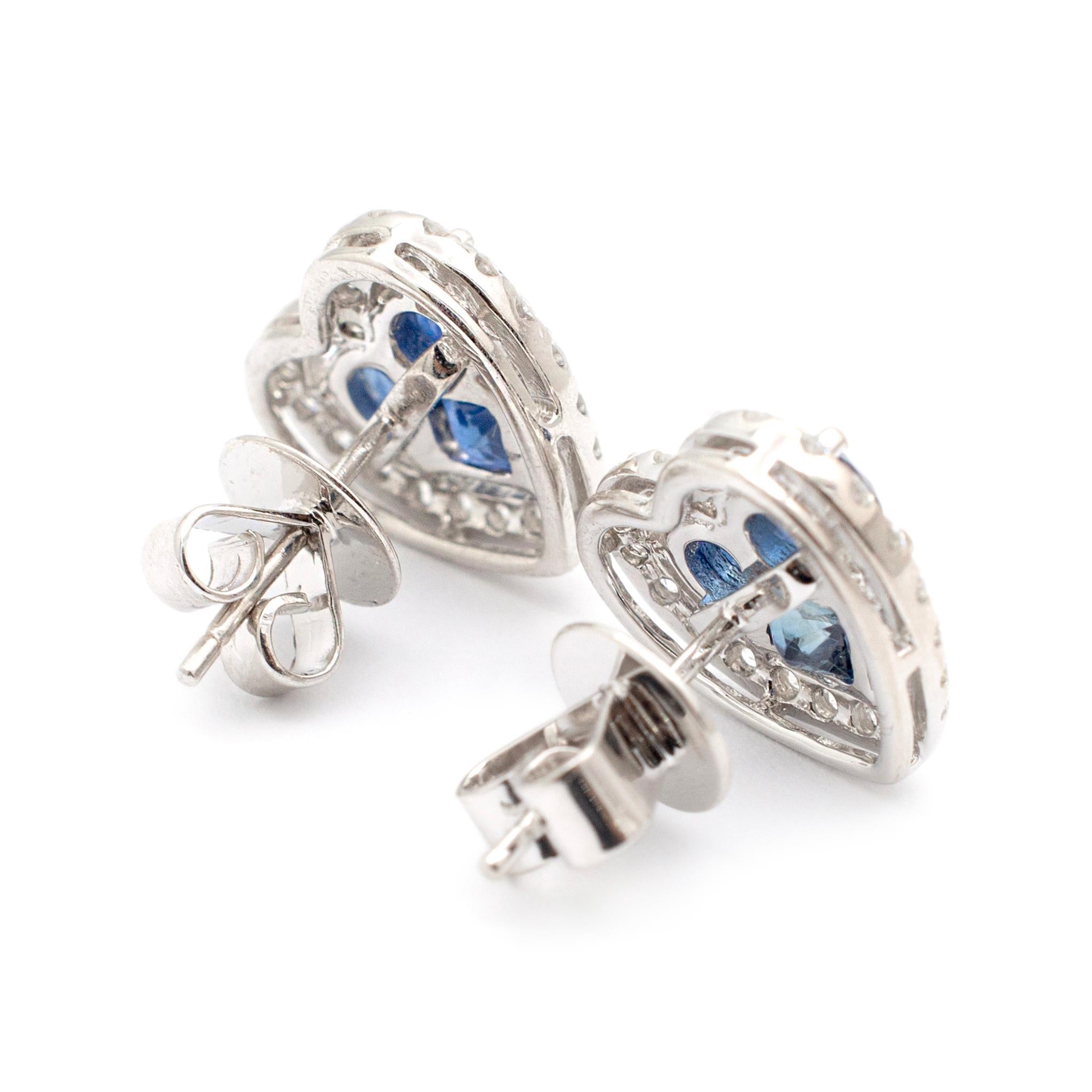 Round Cut Ladies 18K White Gold Sapphire Halo Diamond Heart Shaped Stud Earrings For Sale