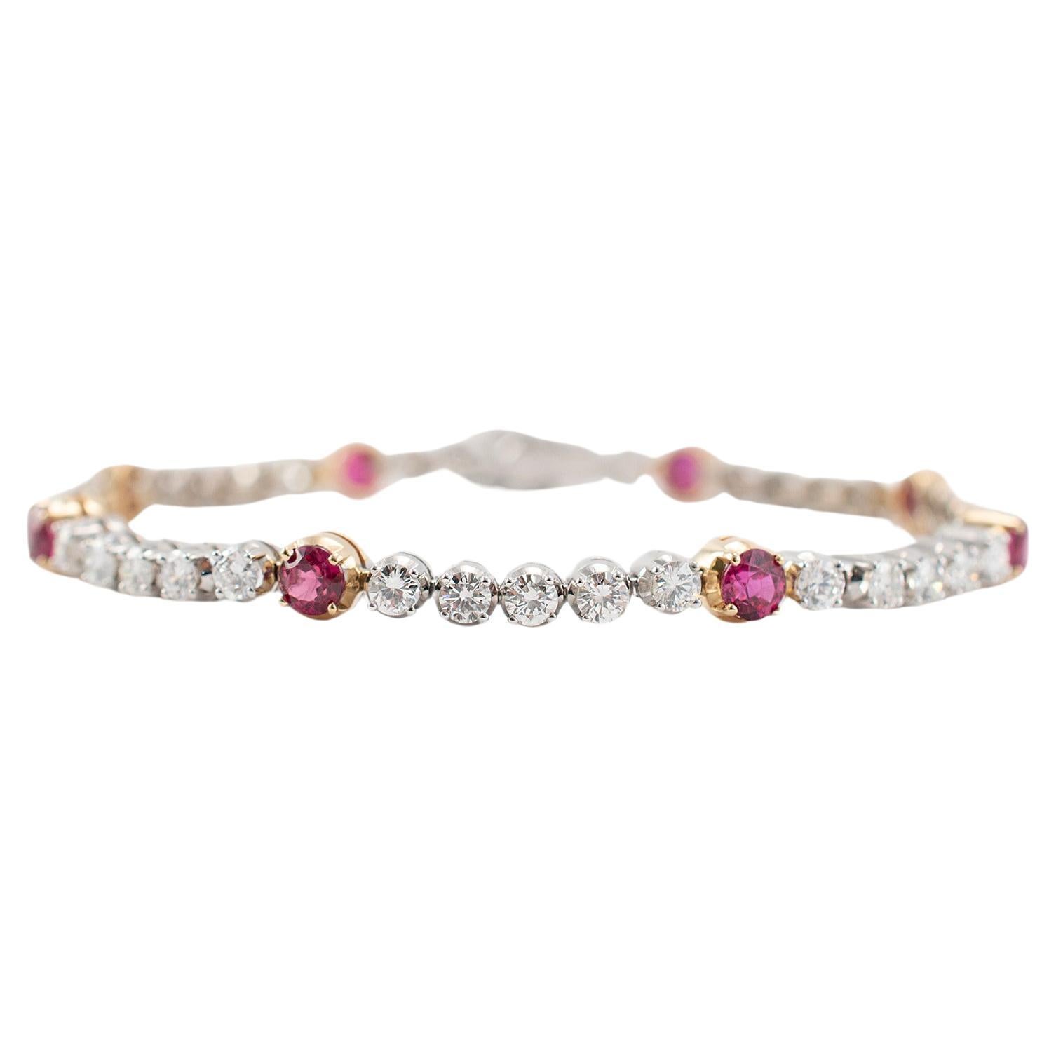 Bracciale tennis da donna in oro bianco e giallo 18 carati con diamanti e zaffiri rosa