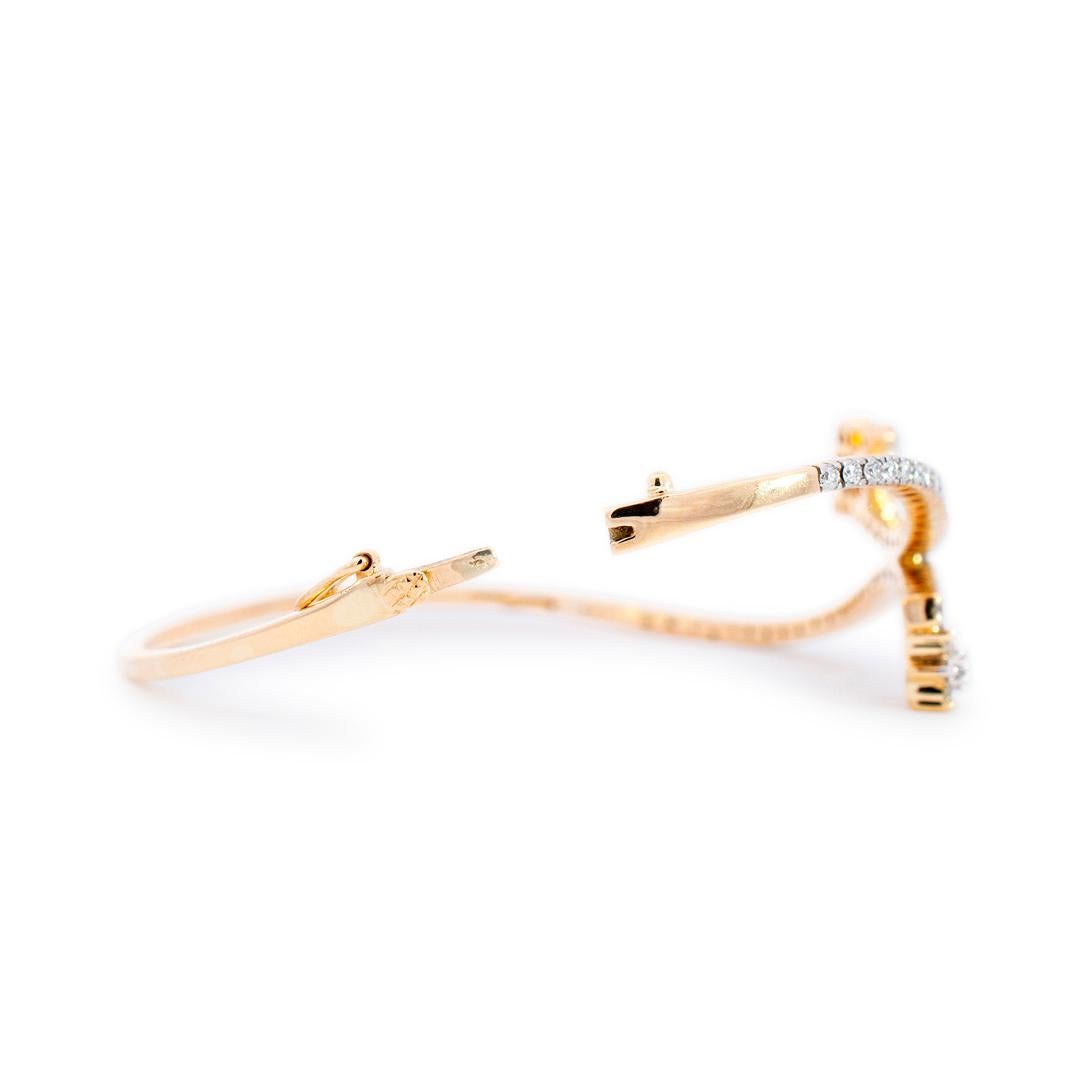 Taille ronde Bracelet jonc à fleurs en or jaune 18 carats avec diamants 1,01 carat, pour femmes en vente