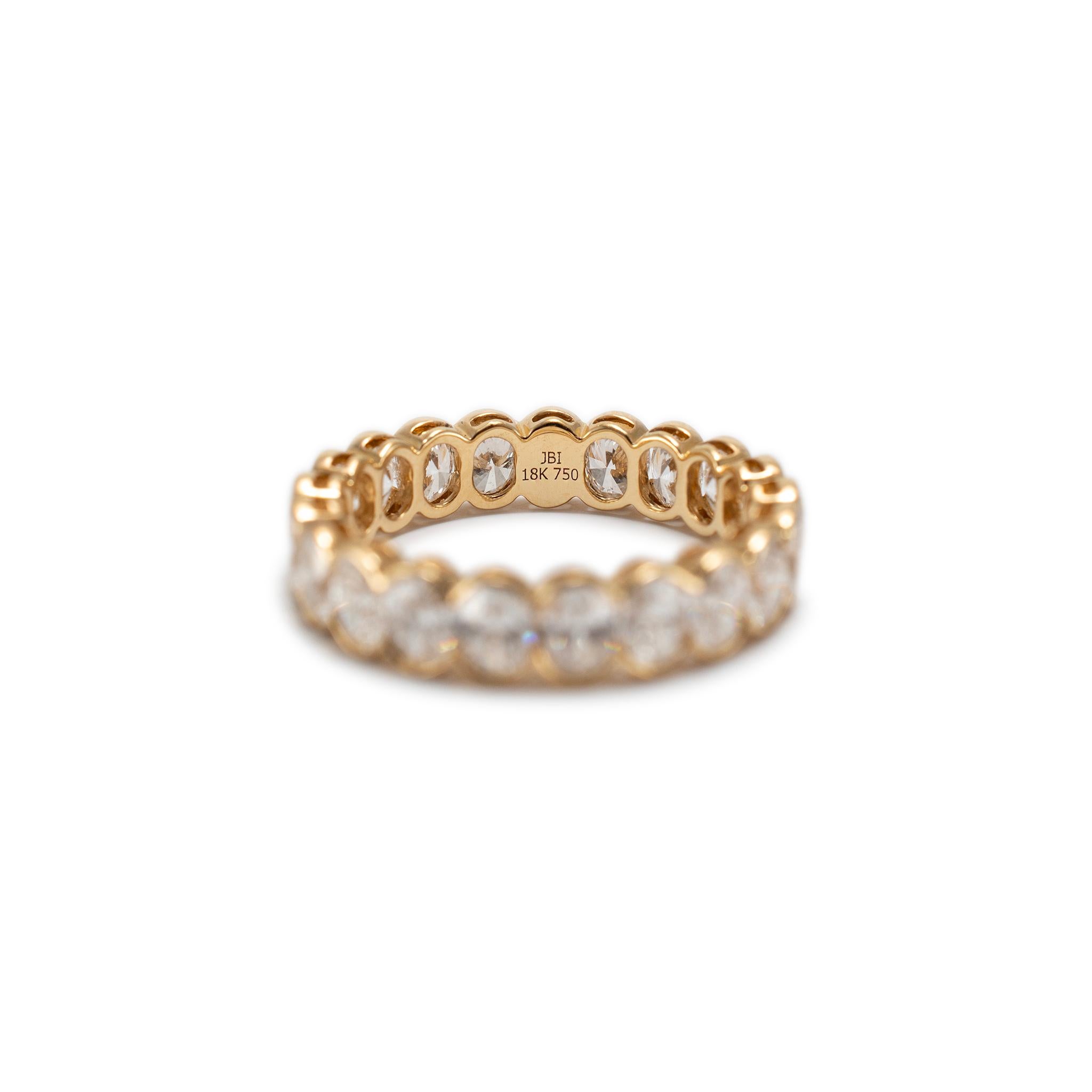 Ladies 18K Yellow Gold Full Eternity 3.17ct Oval Diamond Wedding Band In Excellent Condition For Sale In Houston, TX