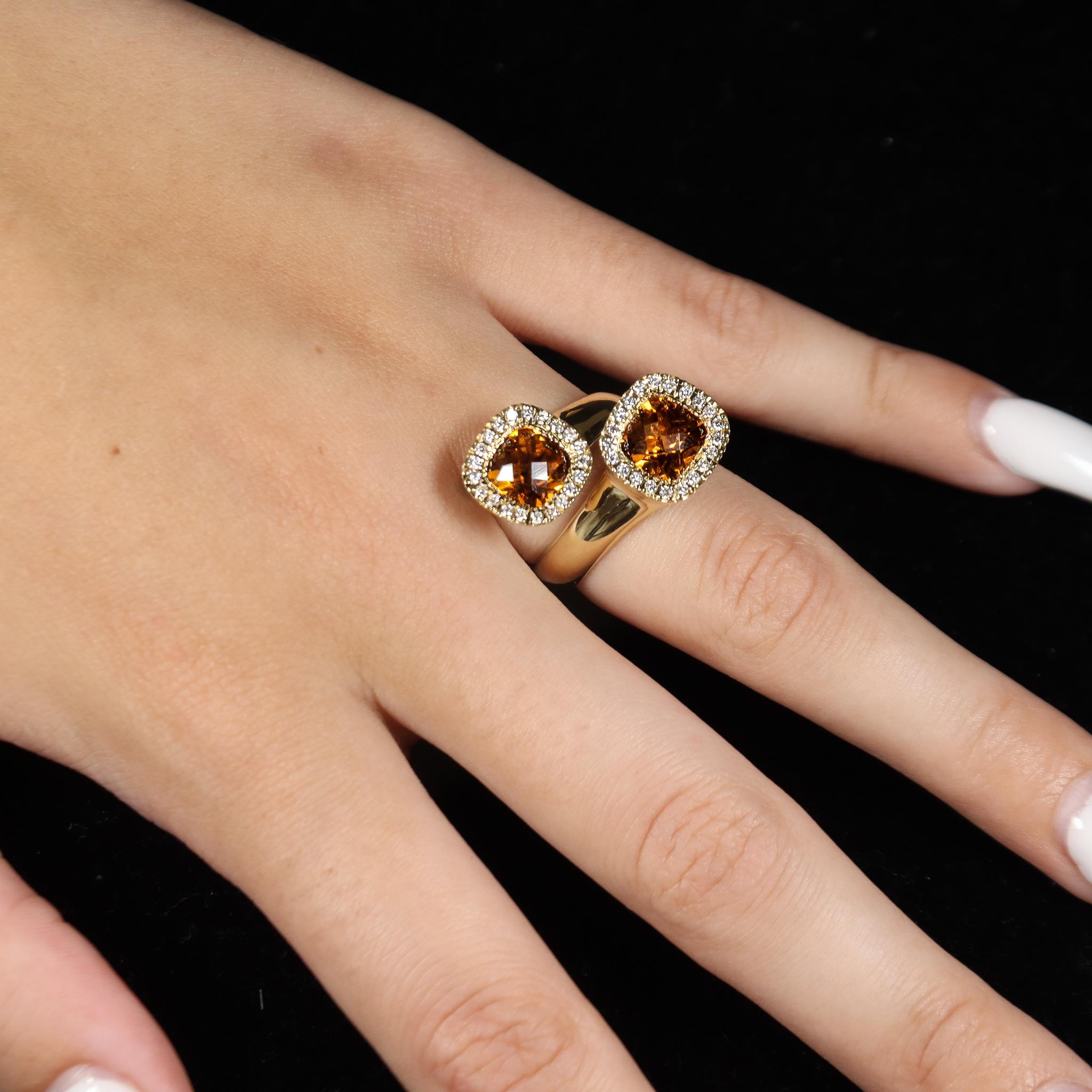Ladies 18K Yellow Gold Vintage Citrines Cocktail Diamond Ring 3